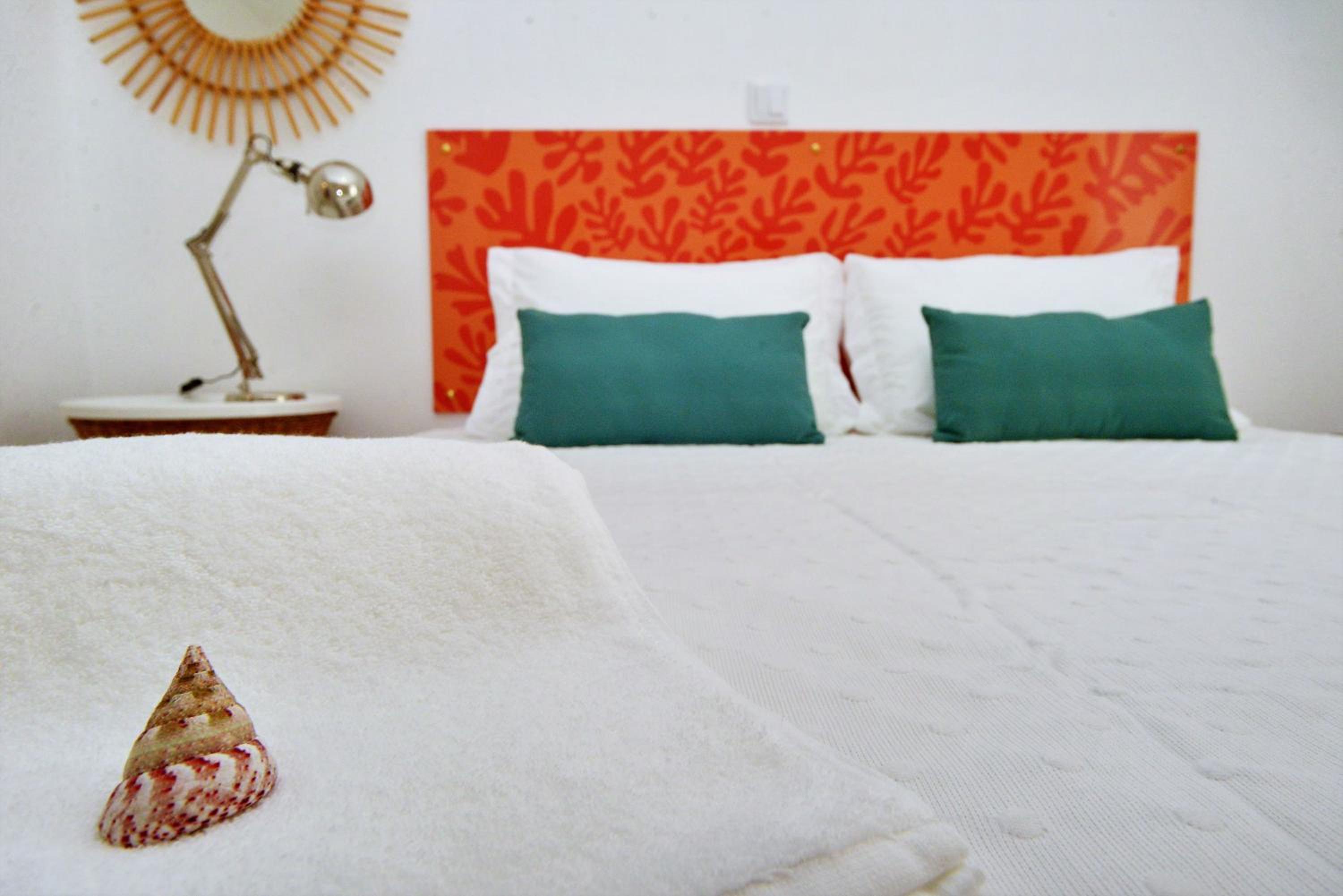 Double or Twin Room with Private Bathroom - Photo 4