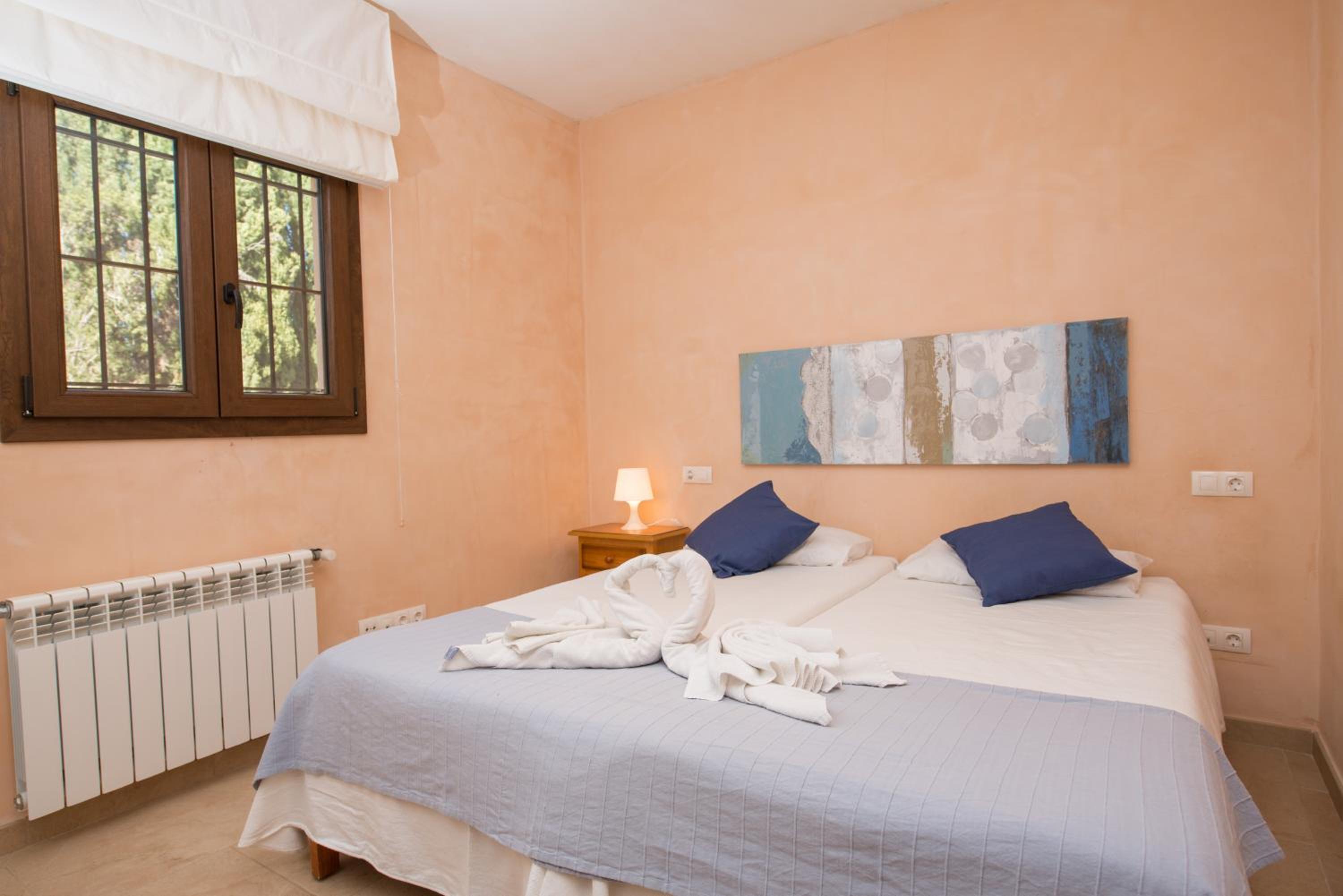 Villa de Tres Habitaciones
