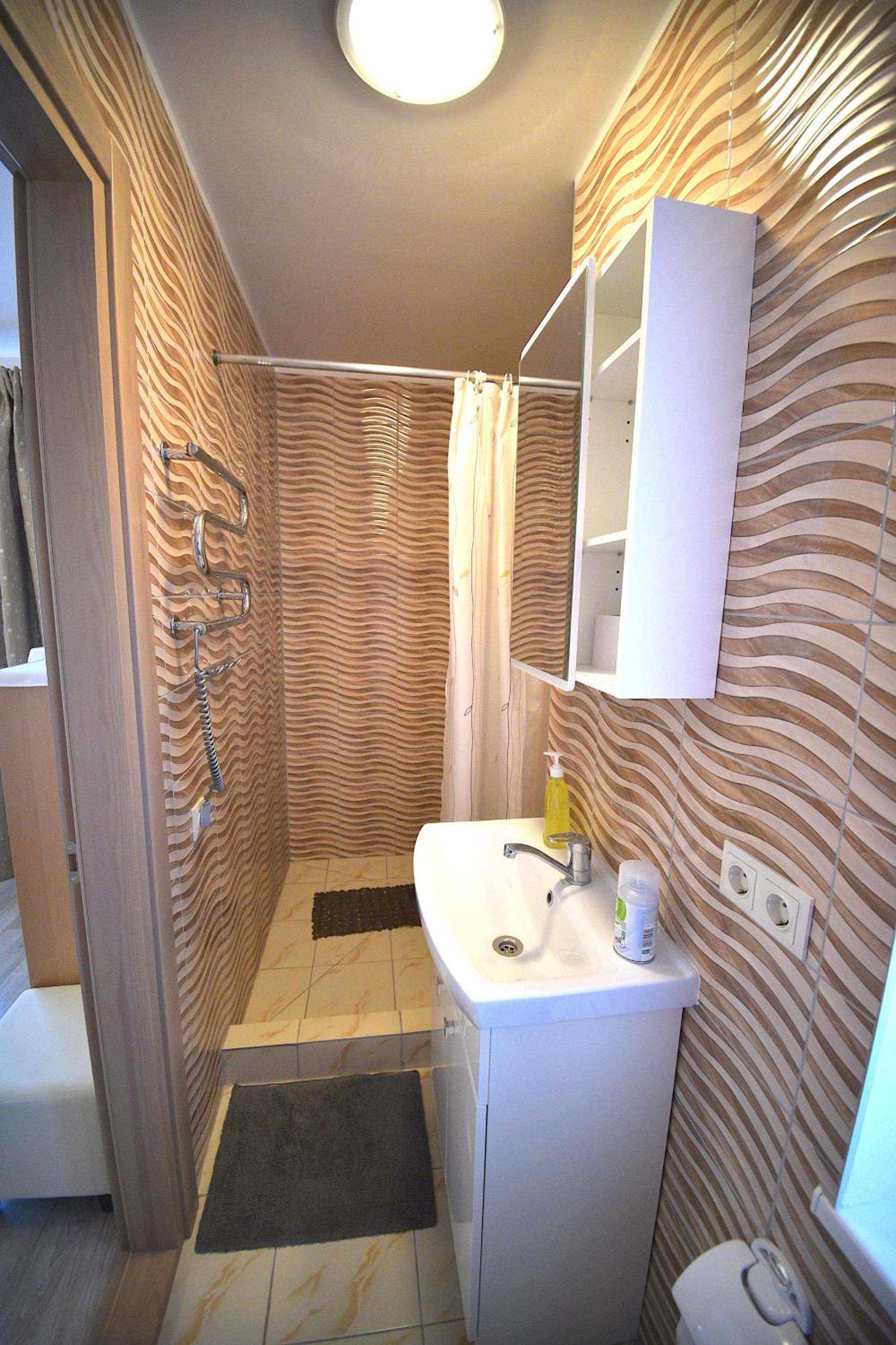 Double Room - Photo 4