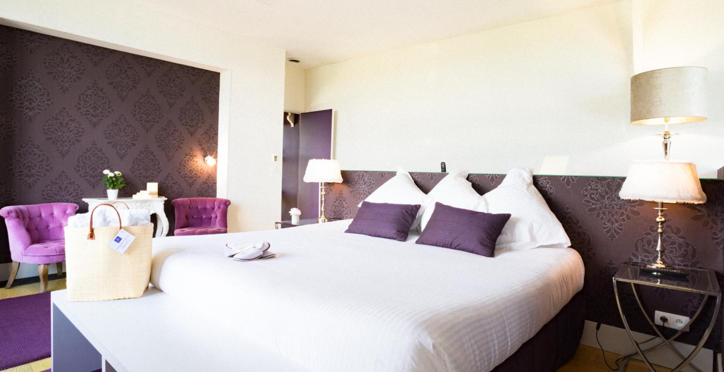 Chambre Exécutive Lit Queen-Size