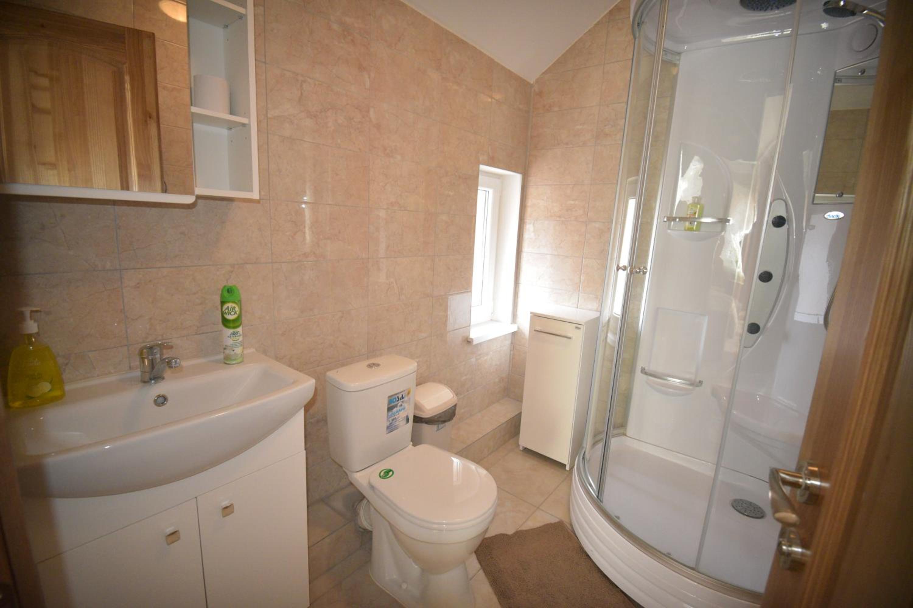 Comfort Triple Room - Photo 5