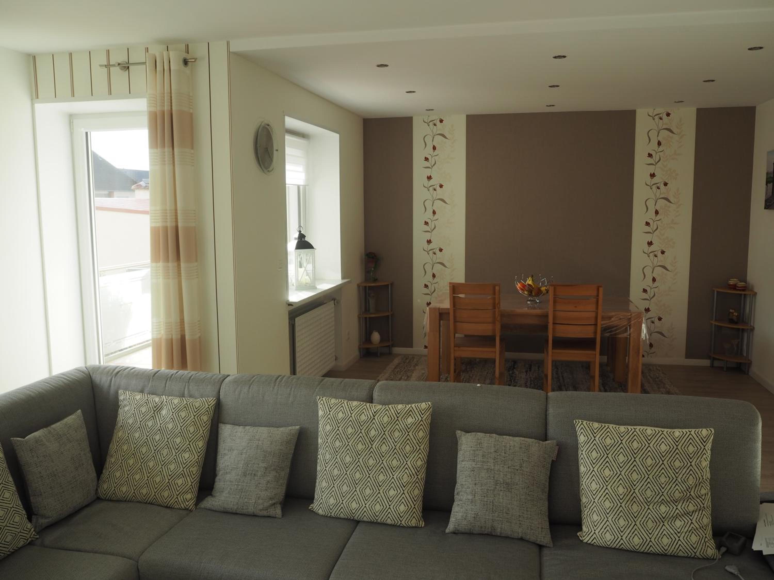 Apartment photo 2