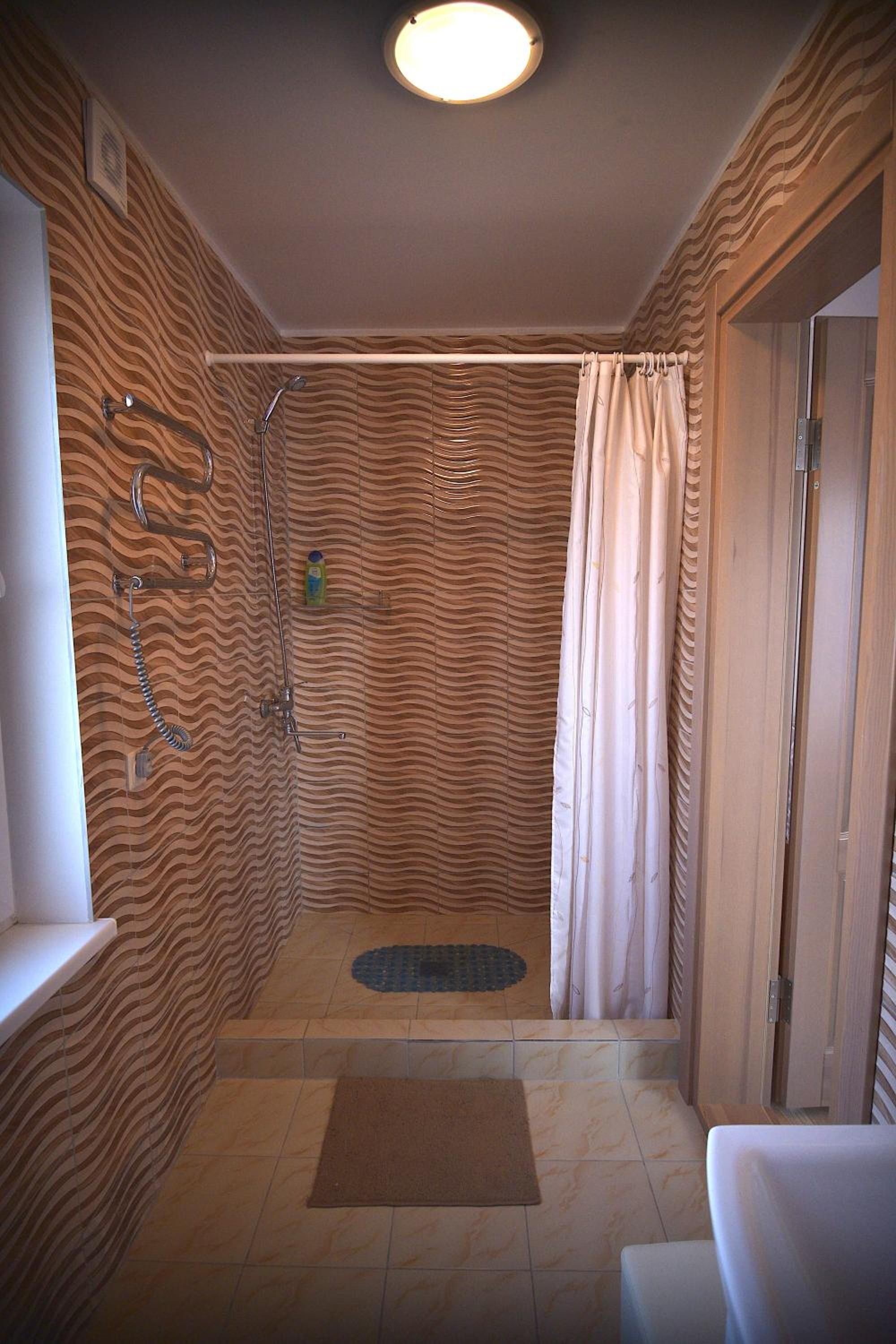 Large Double Room
