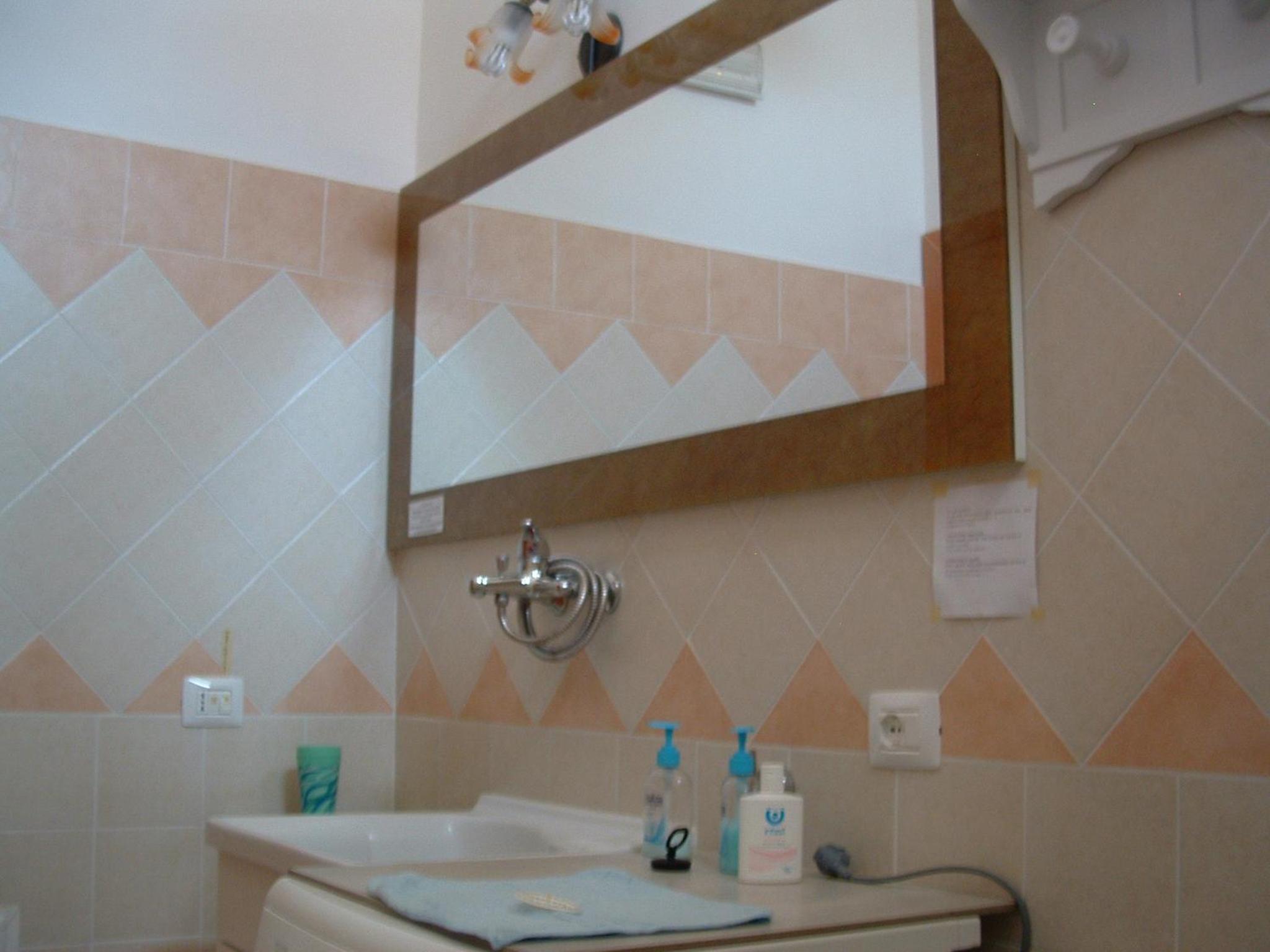 One-Bedroom Apartment with Terrace - Photo 9