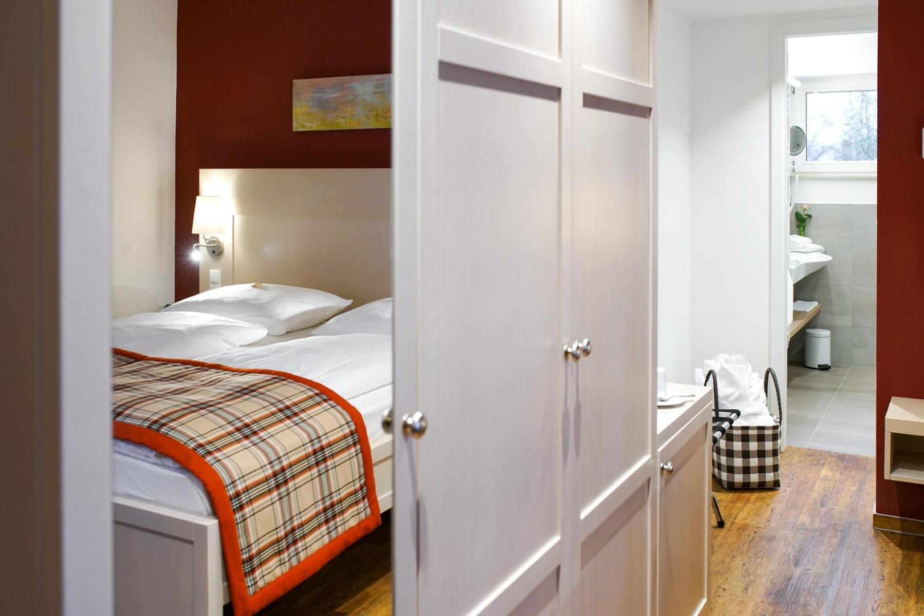 Deluxe Double Room with Balcony in our "Torhaus" photo 2
