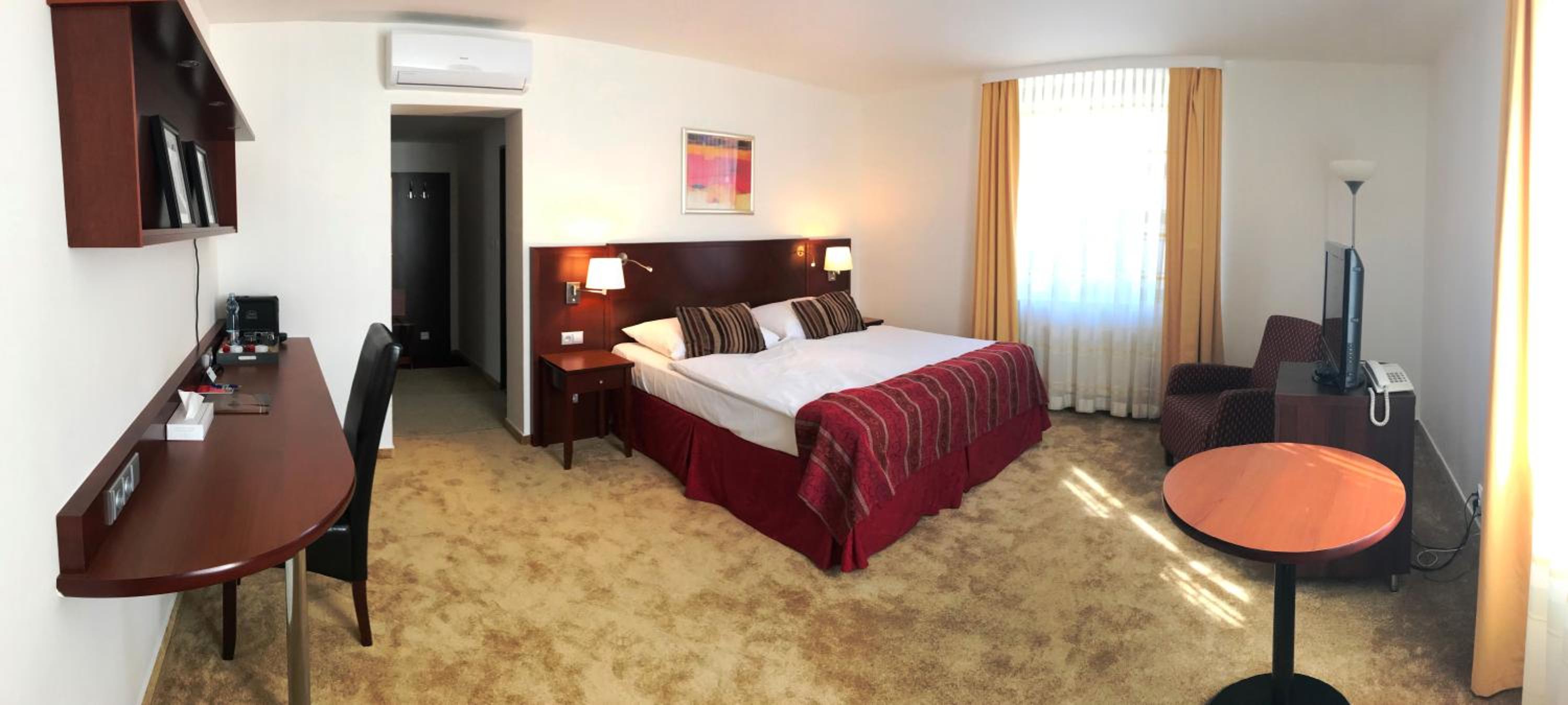 Deluxe Double Room photo 1