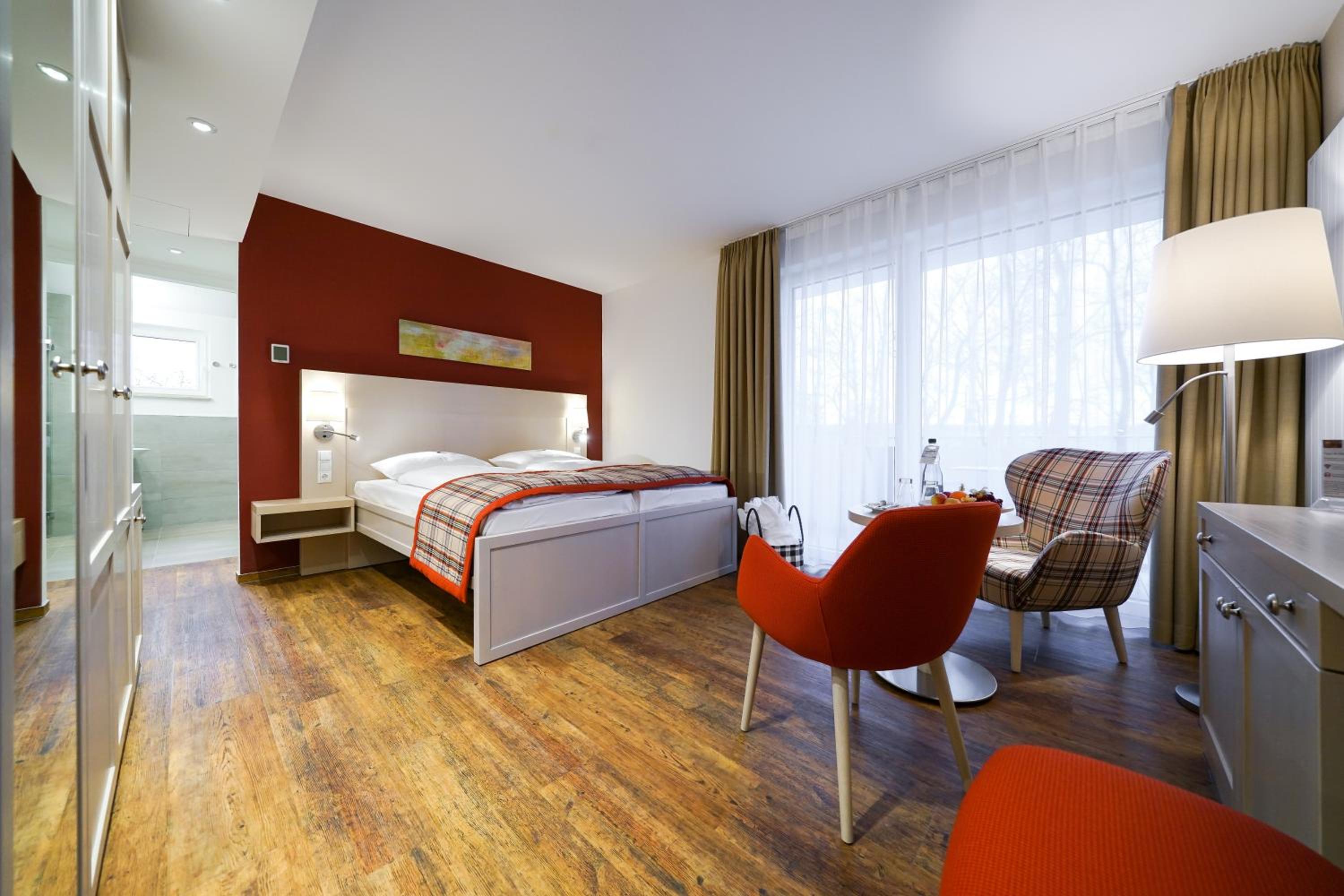 Deluxe Double Room with Balcony in our "Torhaus" photo 3