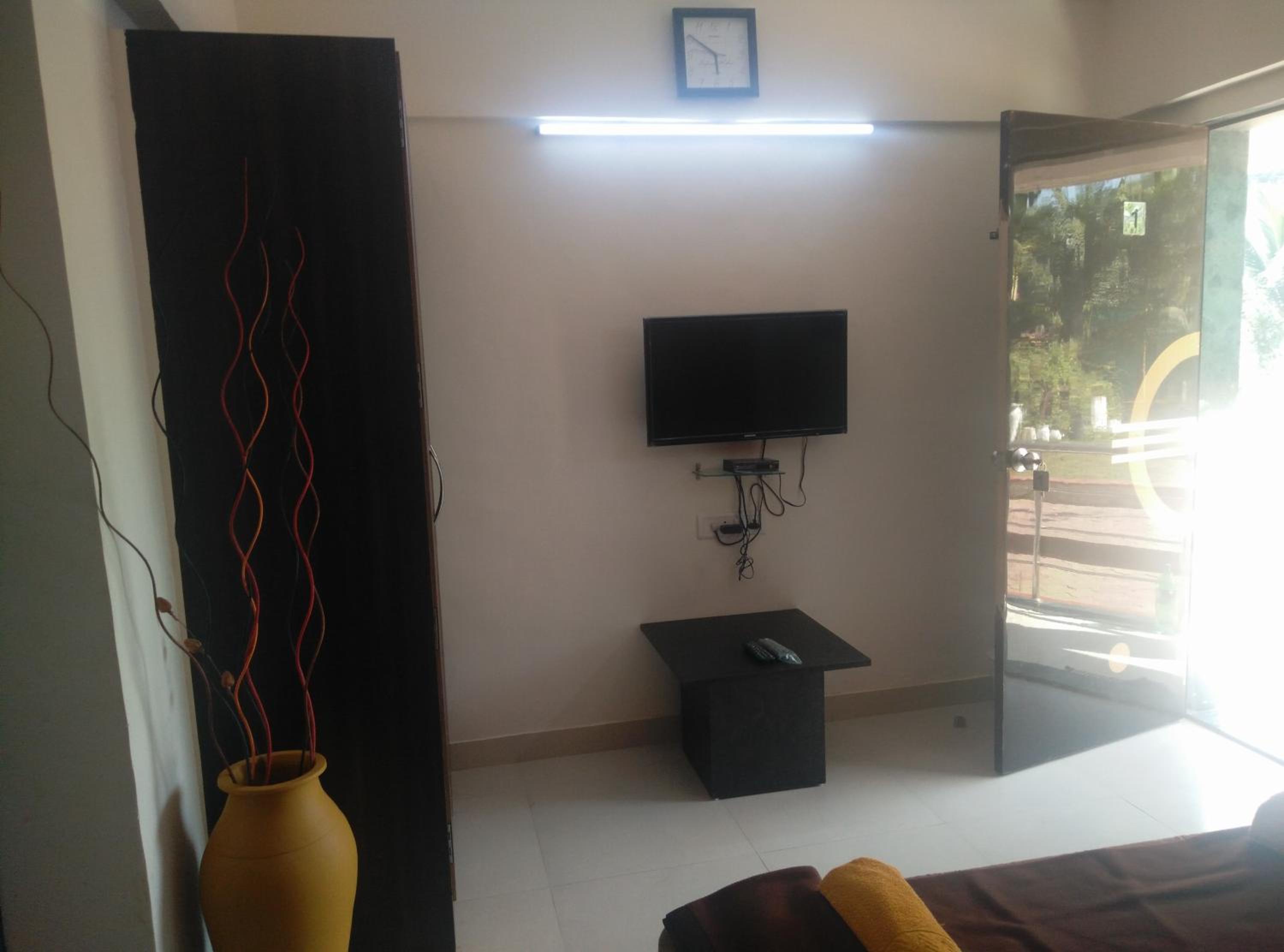 Deluxe Family Room photo 1
