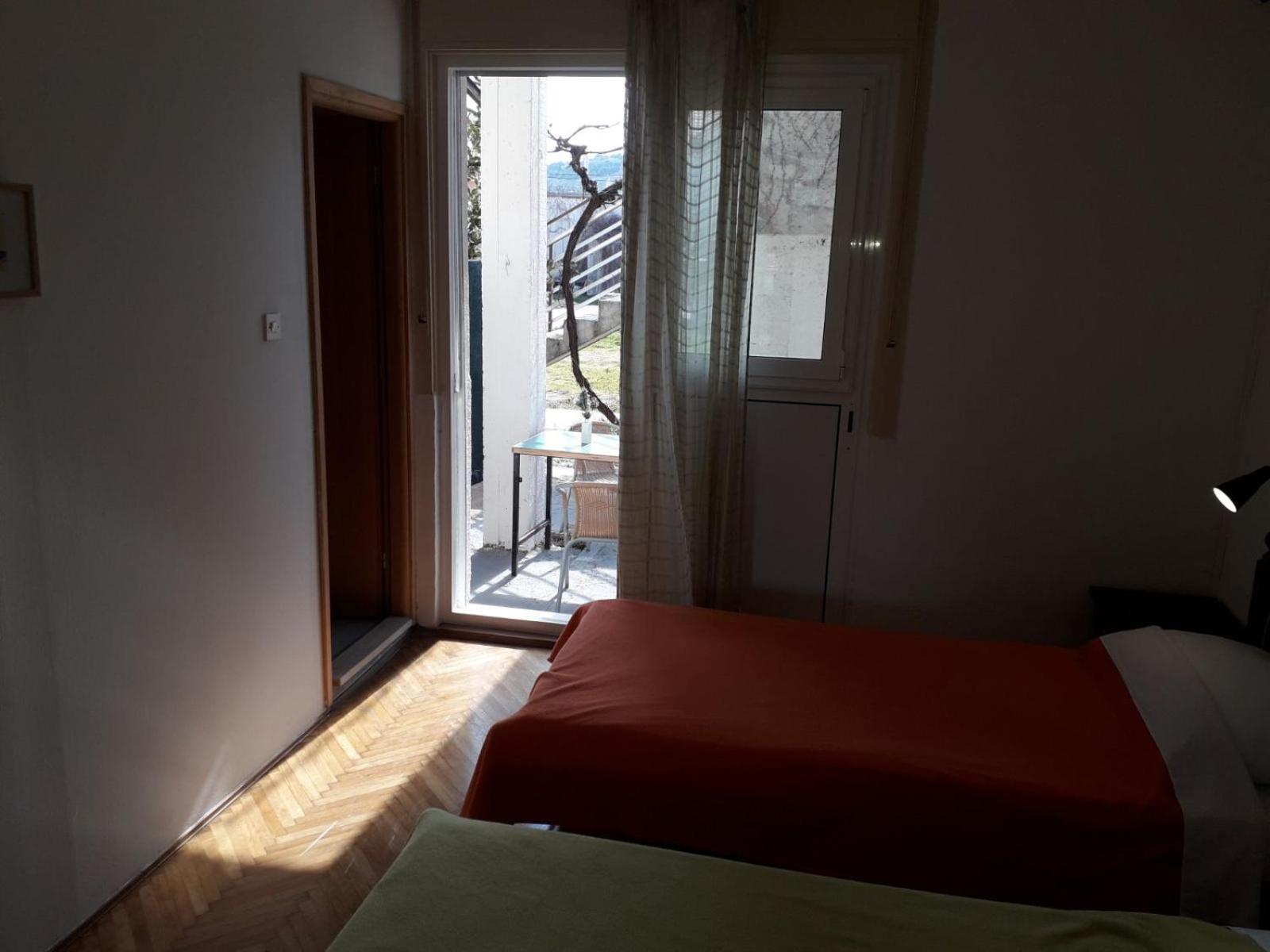 Double or Twin Room with Terrace photo 3