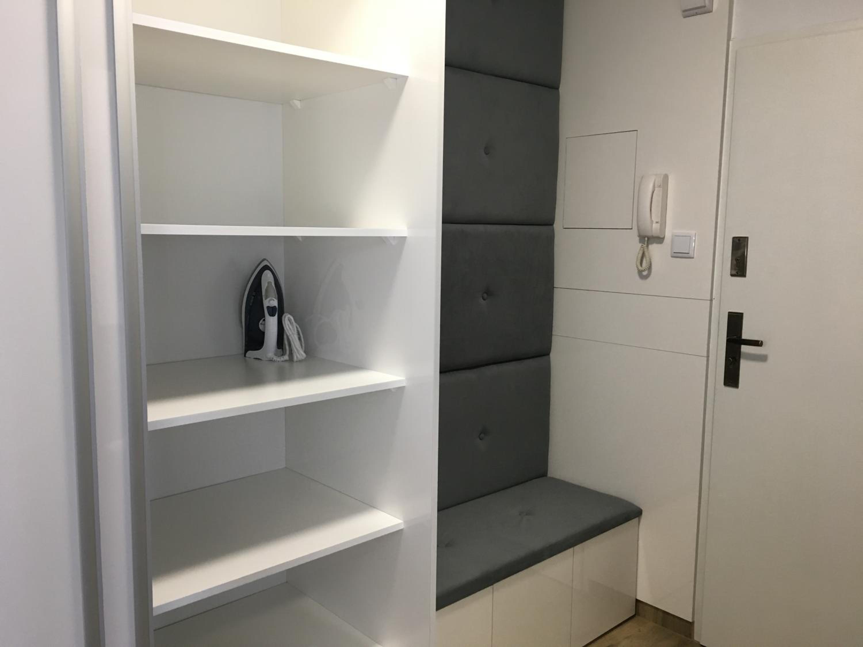 Apartment - Photo 2