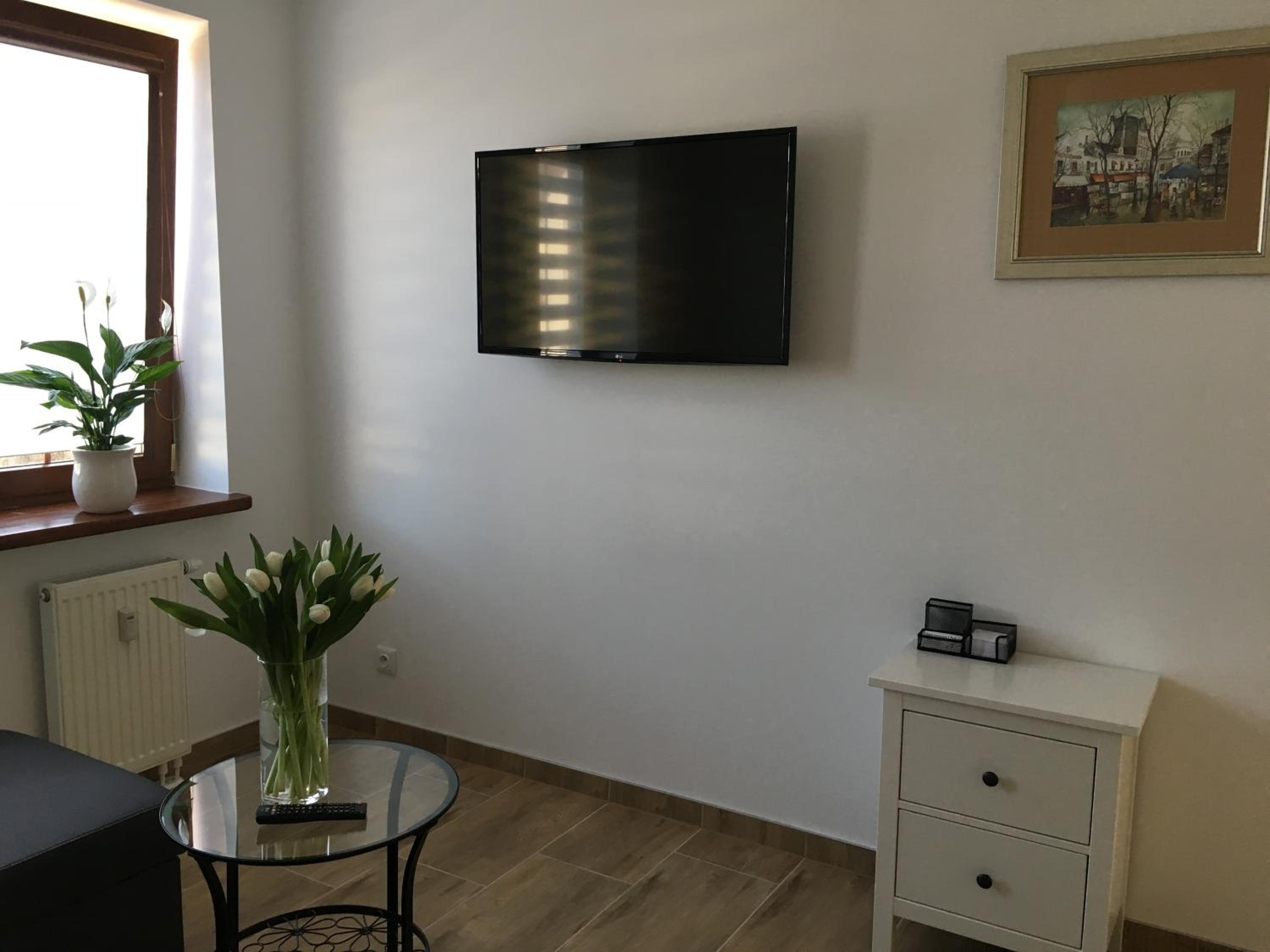 Apartment - Photo 20
