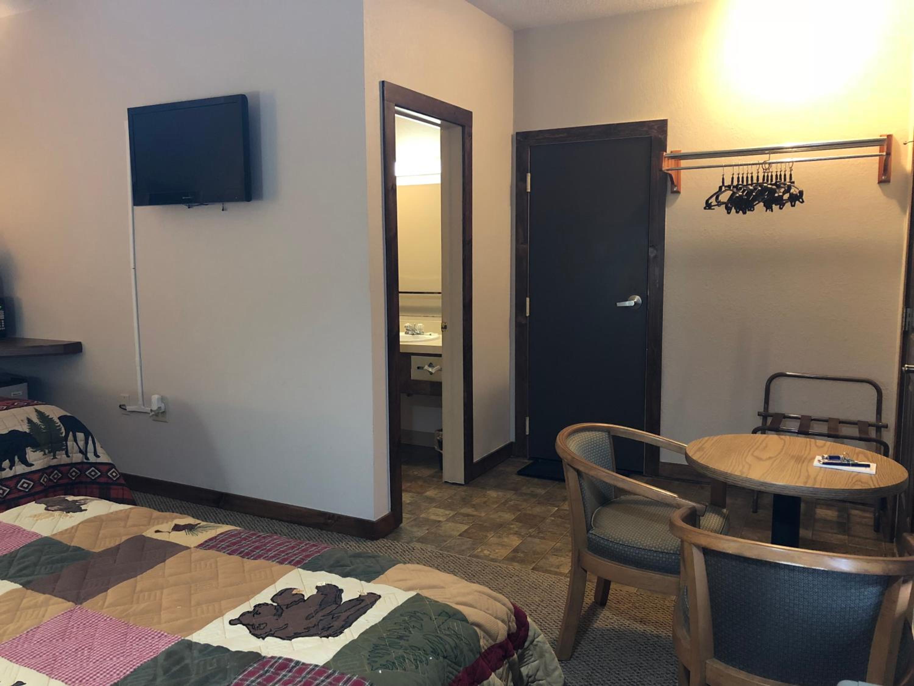 Deluxe Double Room with Bath photo 2