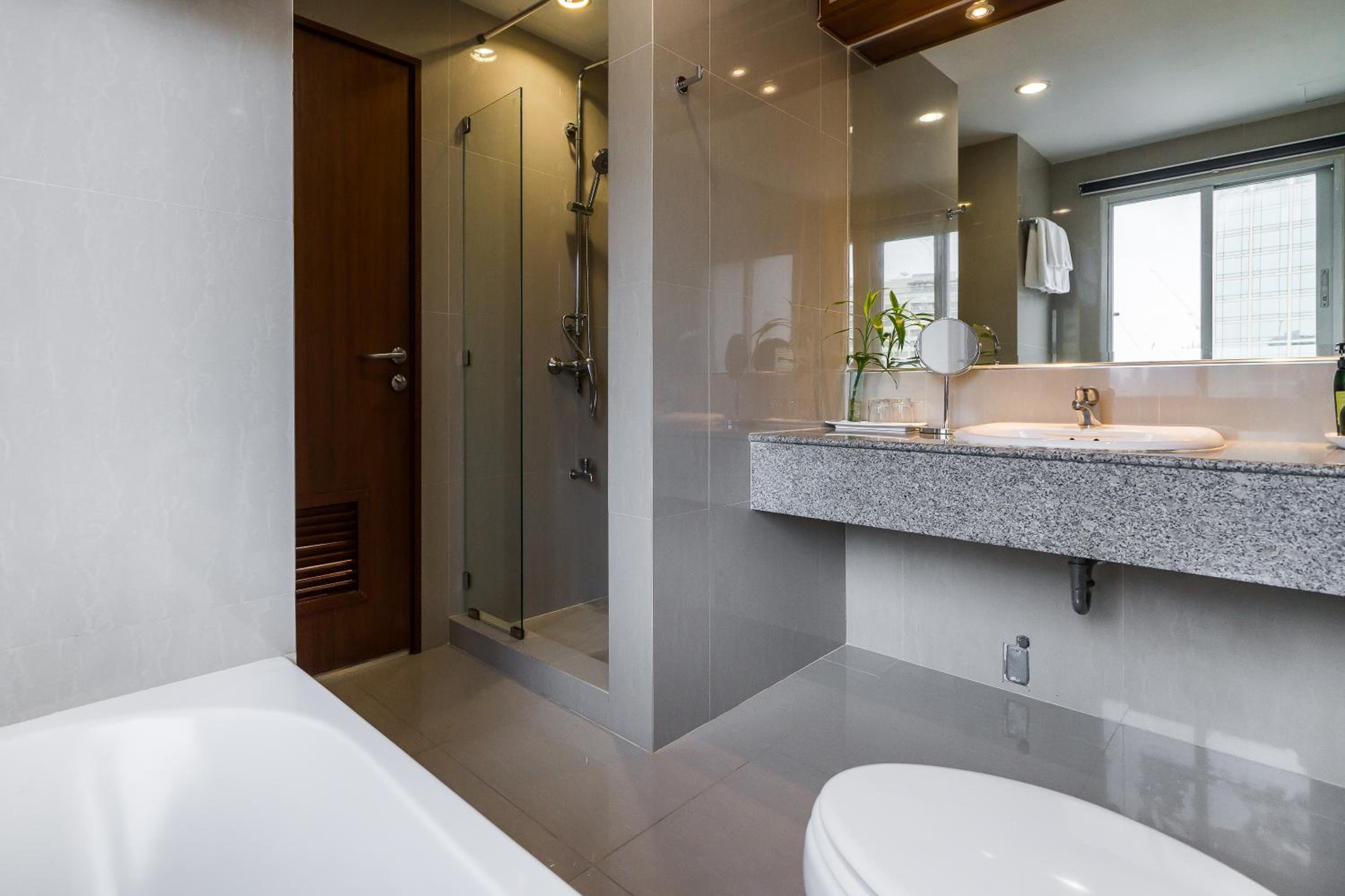Deluxe Double or Twin Room with Balcony