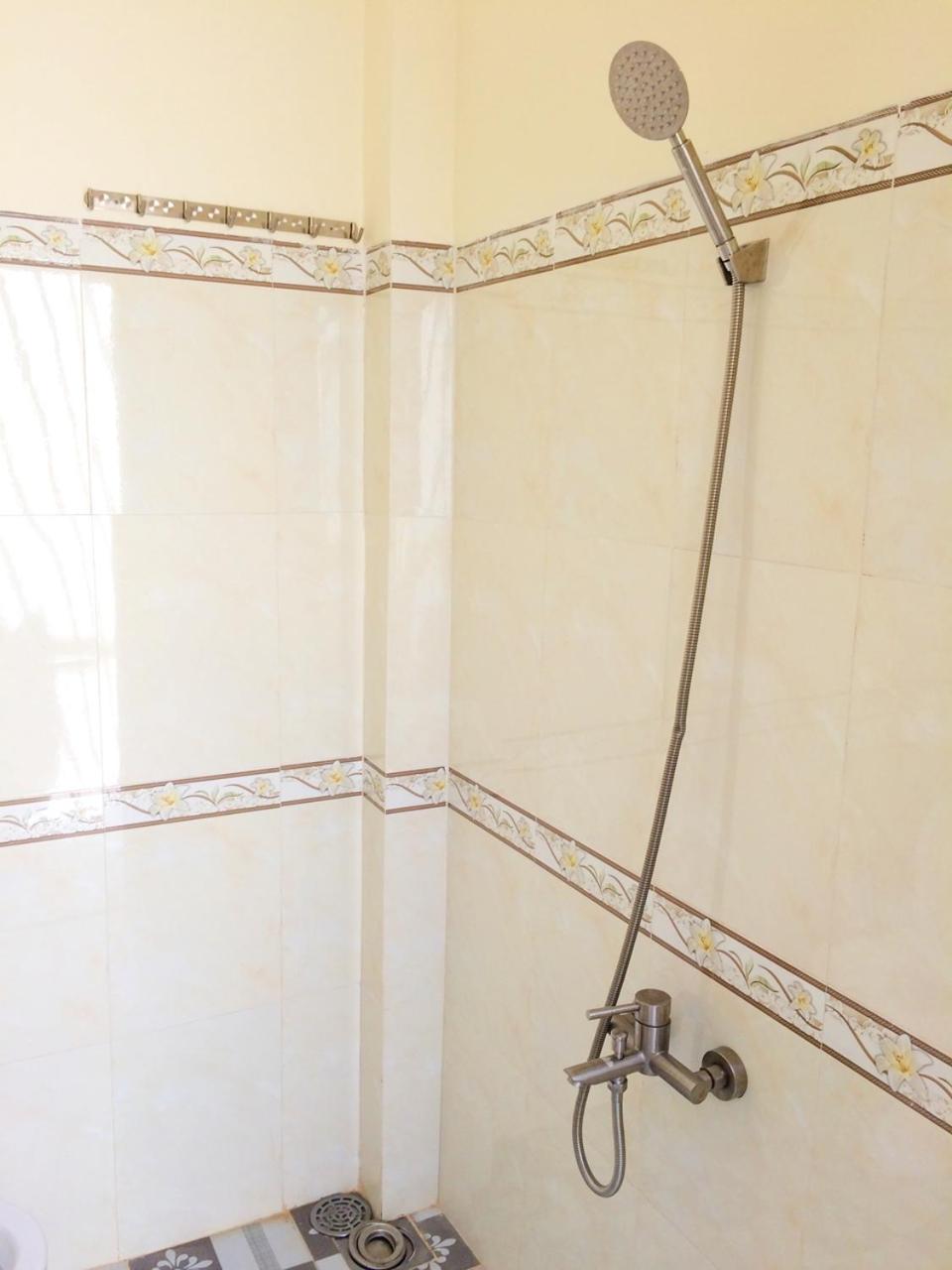 Standard Double Room - Photo 14