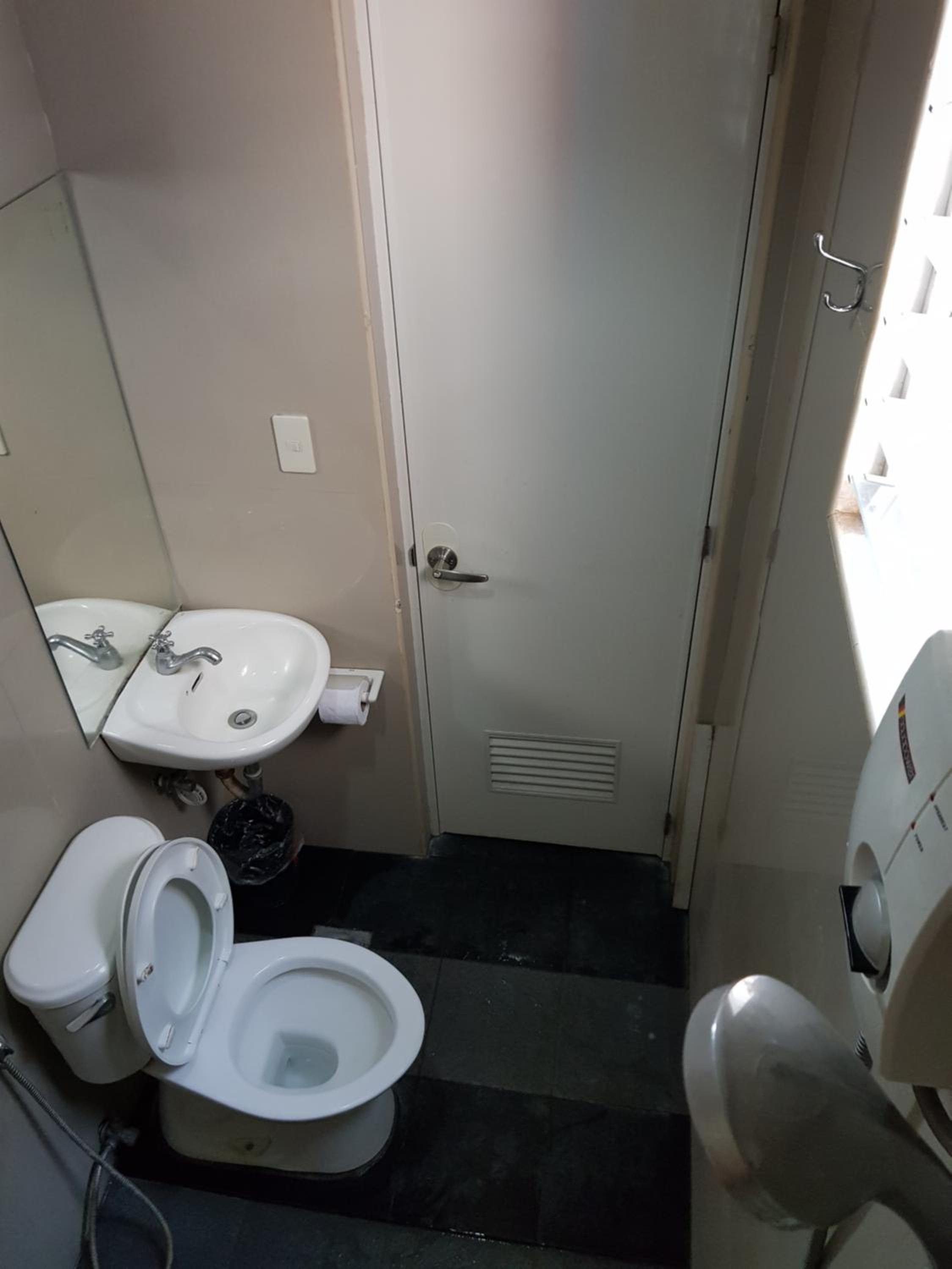 Double Room - Photo 5