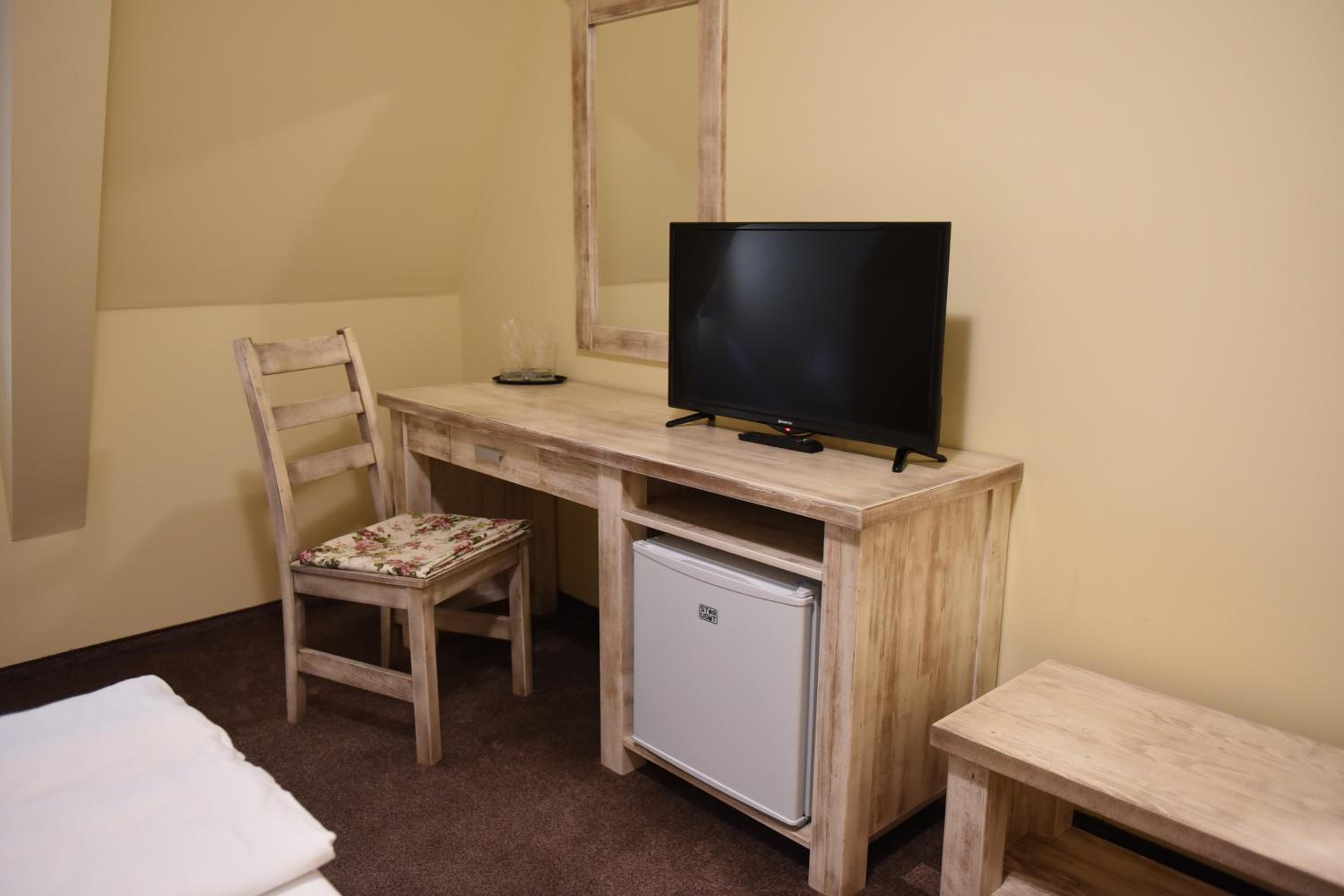Double Room with Private Bathroom photo 3