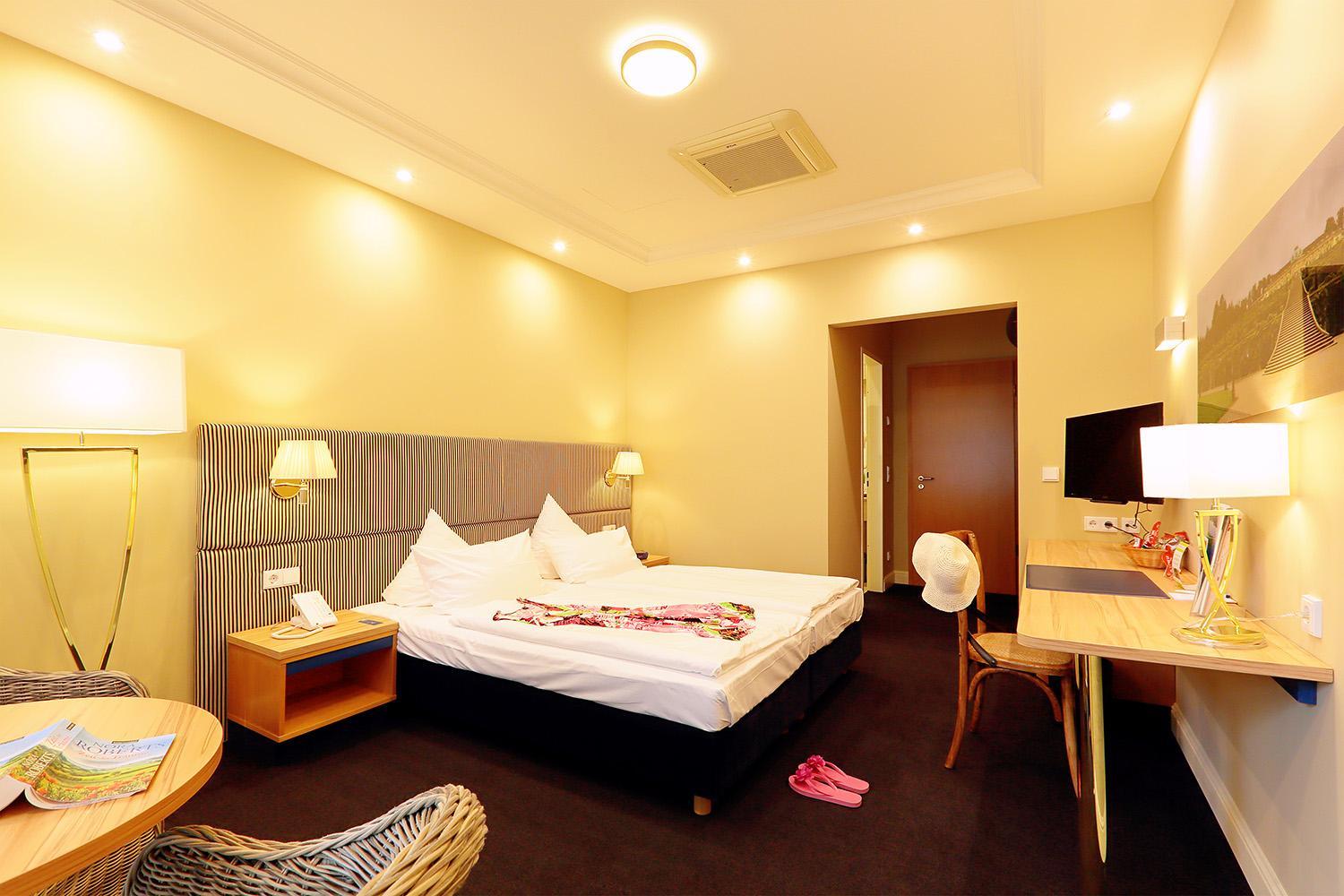 Standard Double Room - Photo 1