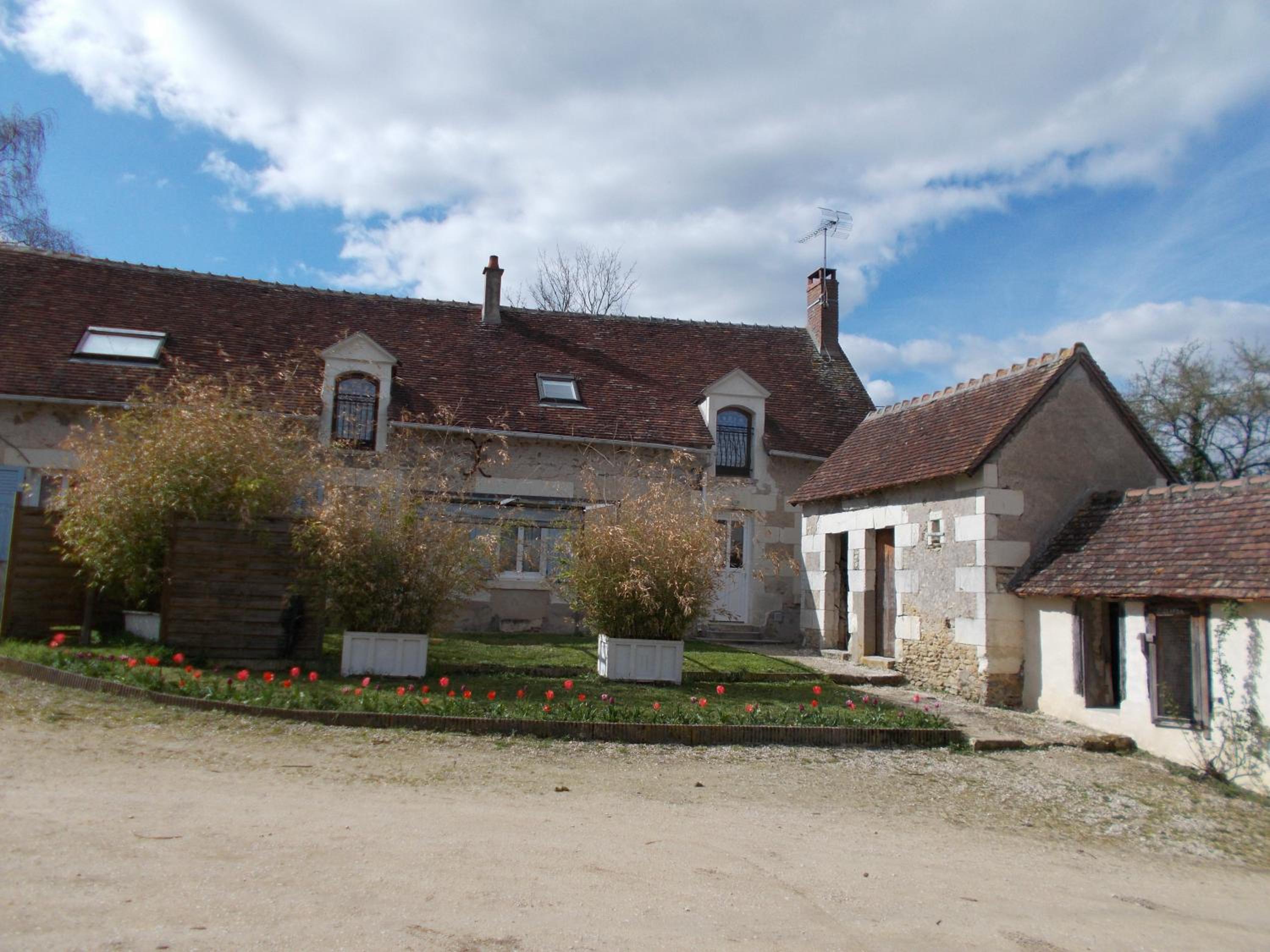Four-Bedroom House - Photo 21