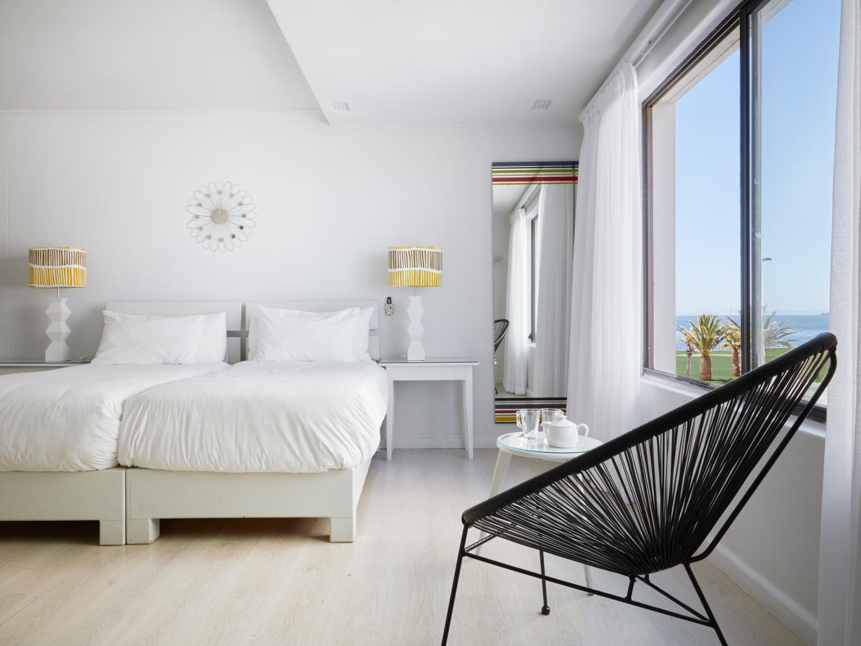 Double Room with Side View photo 3