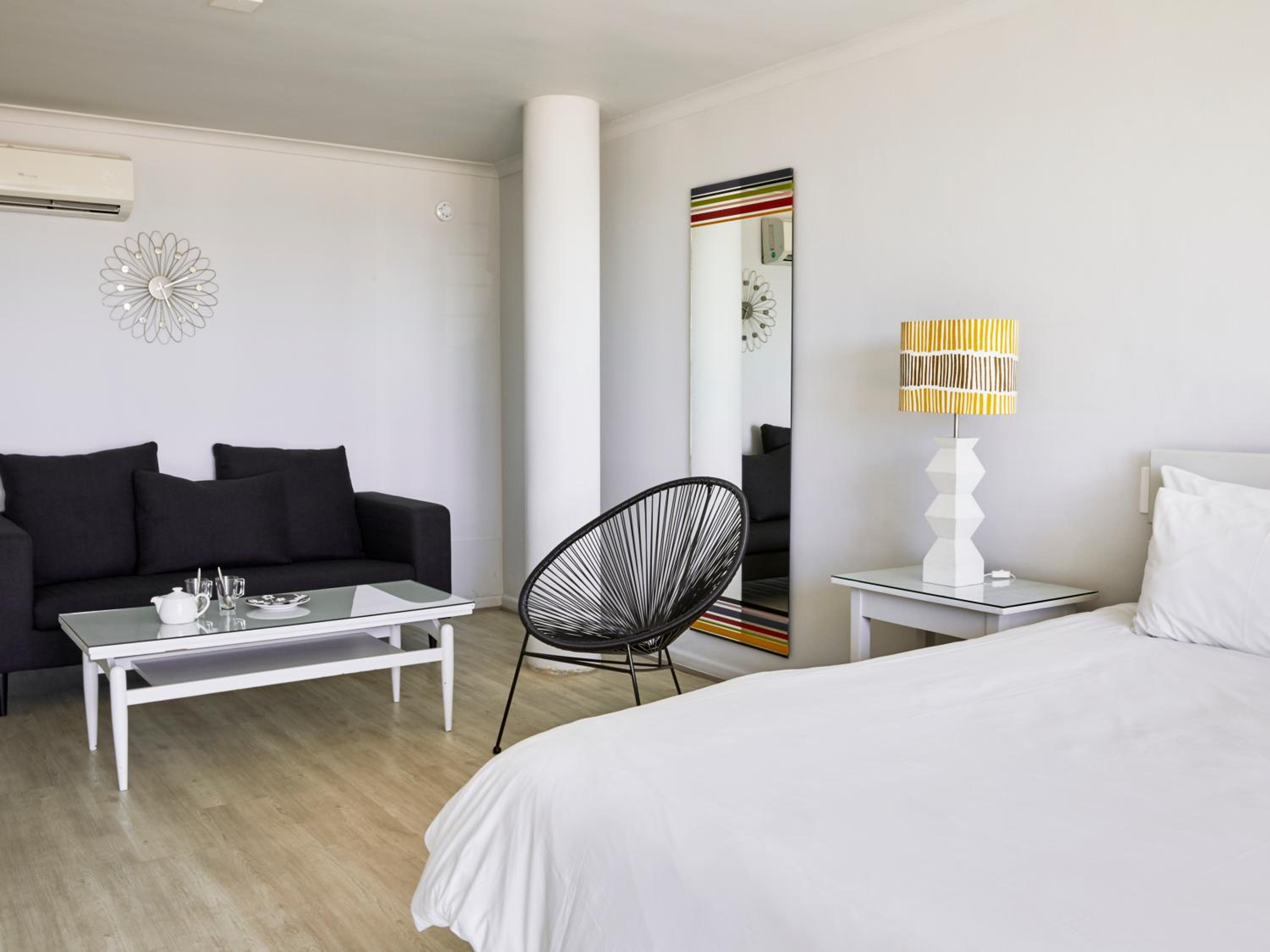 Double Room with Sea View photo 3