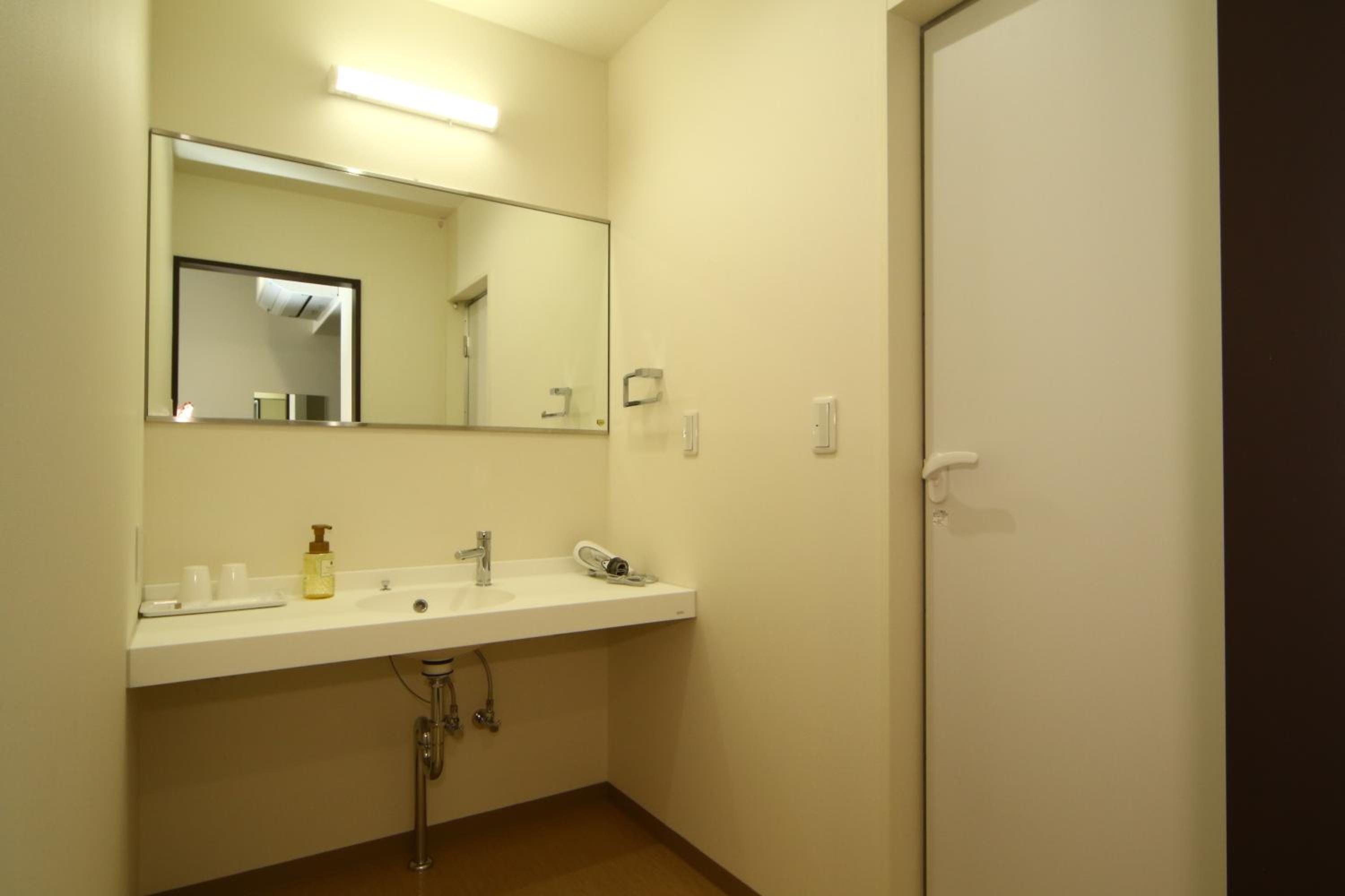 Superior Twin Room photo 3
