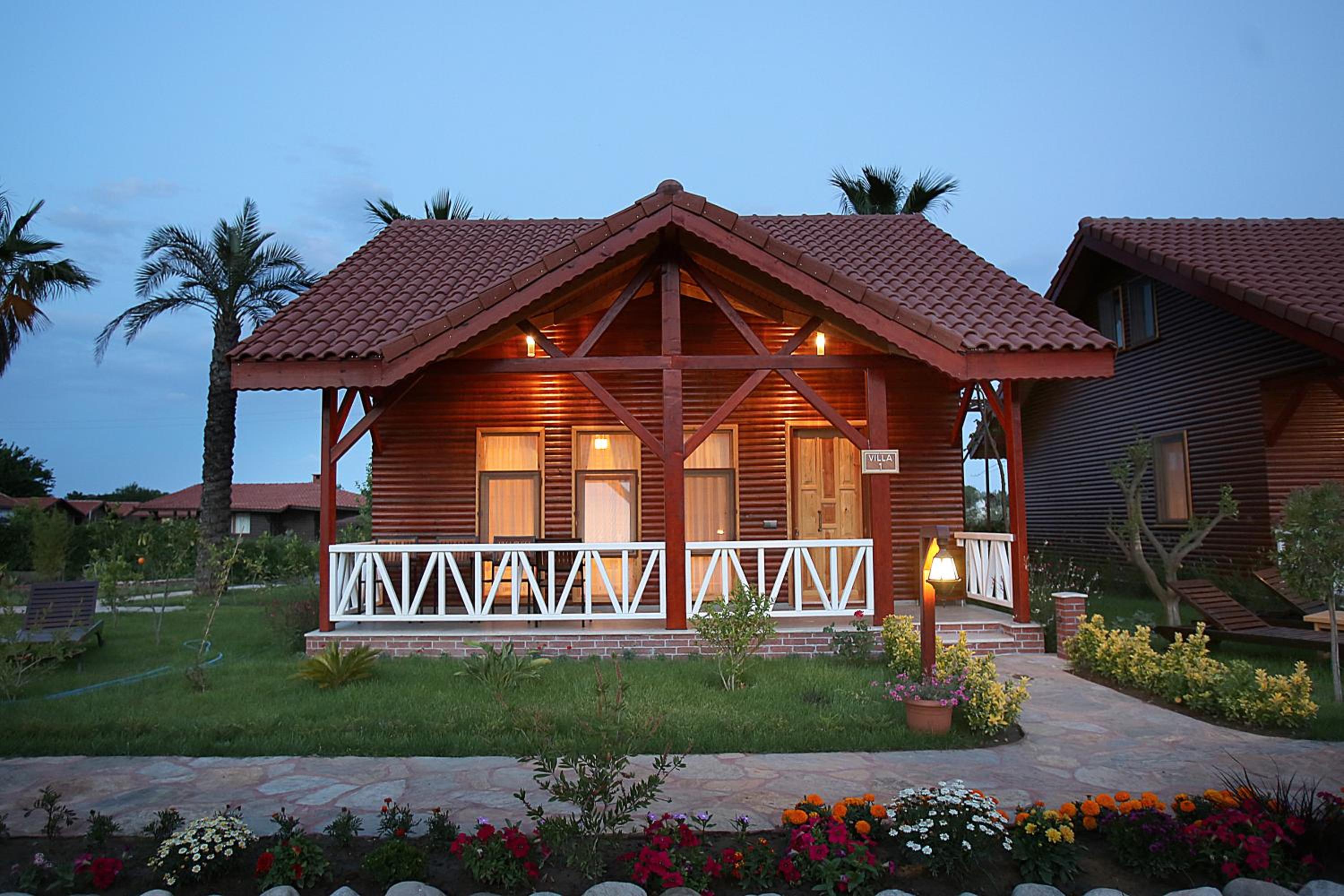 Villa with Garden View - Photo 3