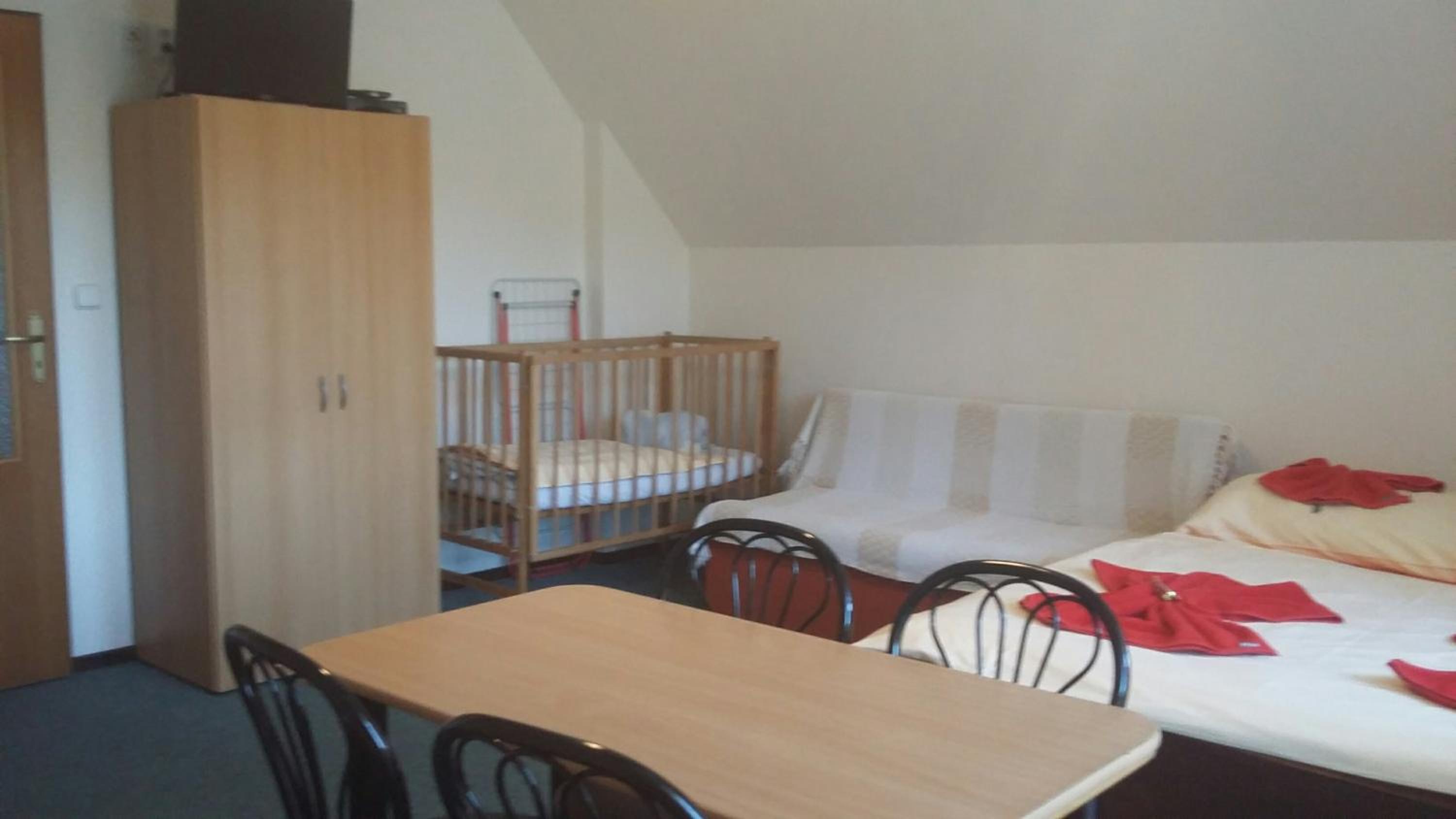 Deluxe Family Suite photo 2
