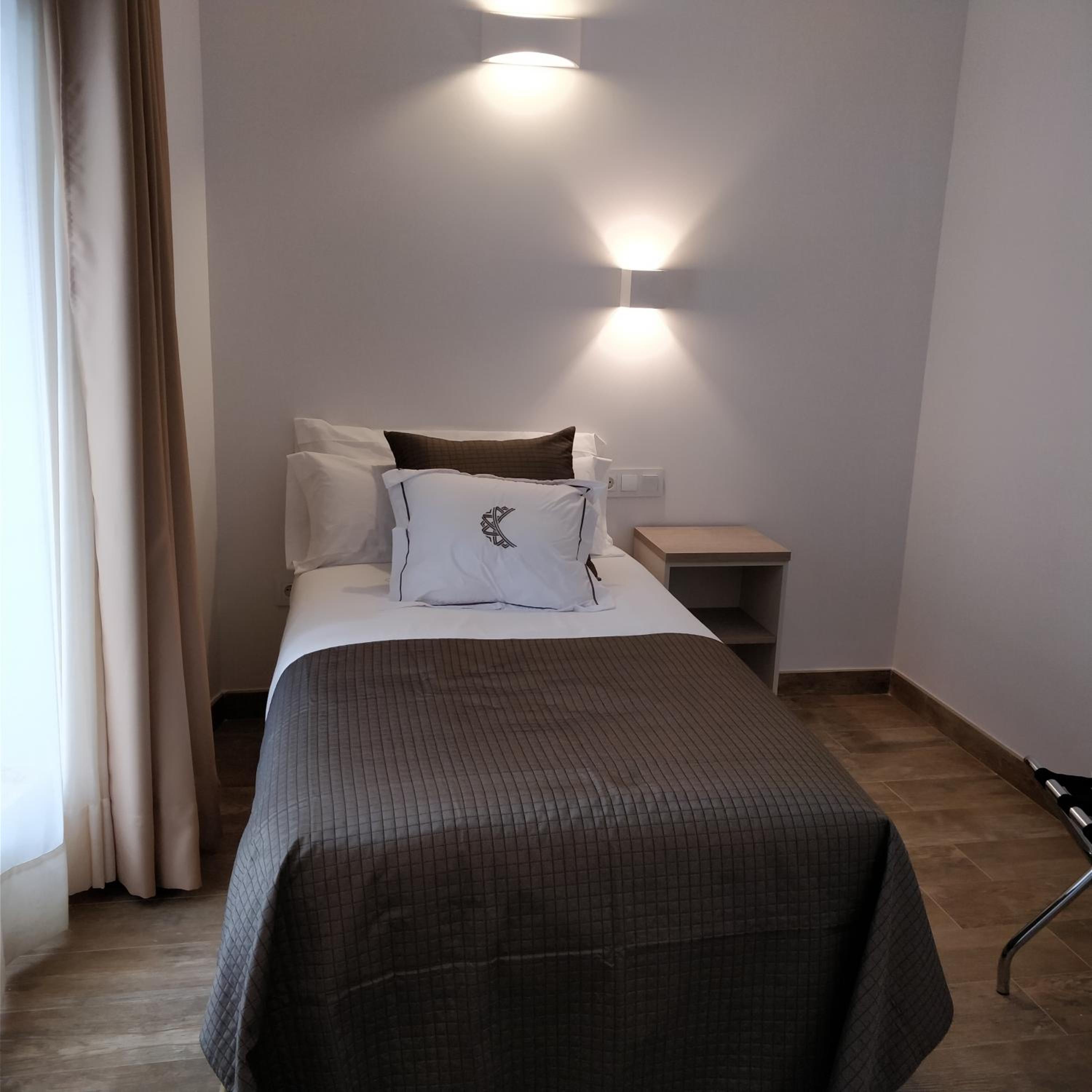 Standard Single Room photo 2