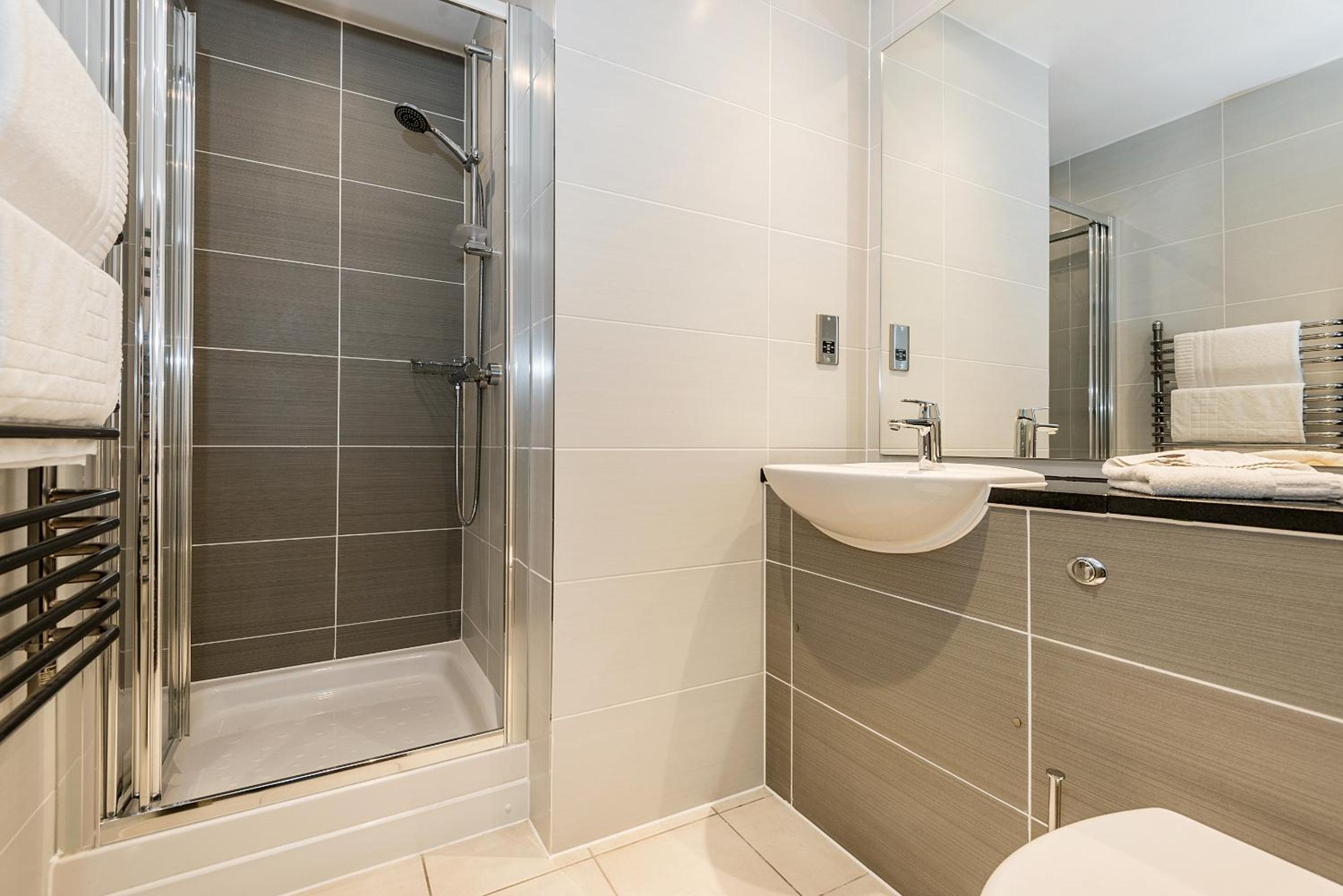 Standard Double Room - Photo 2