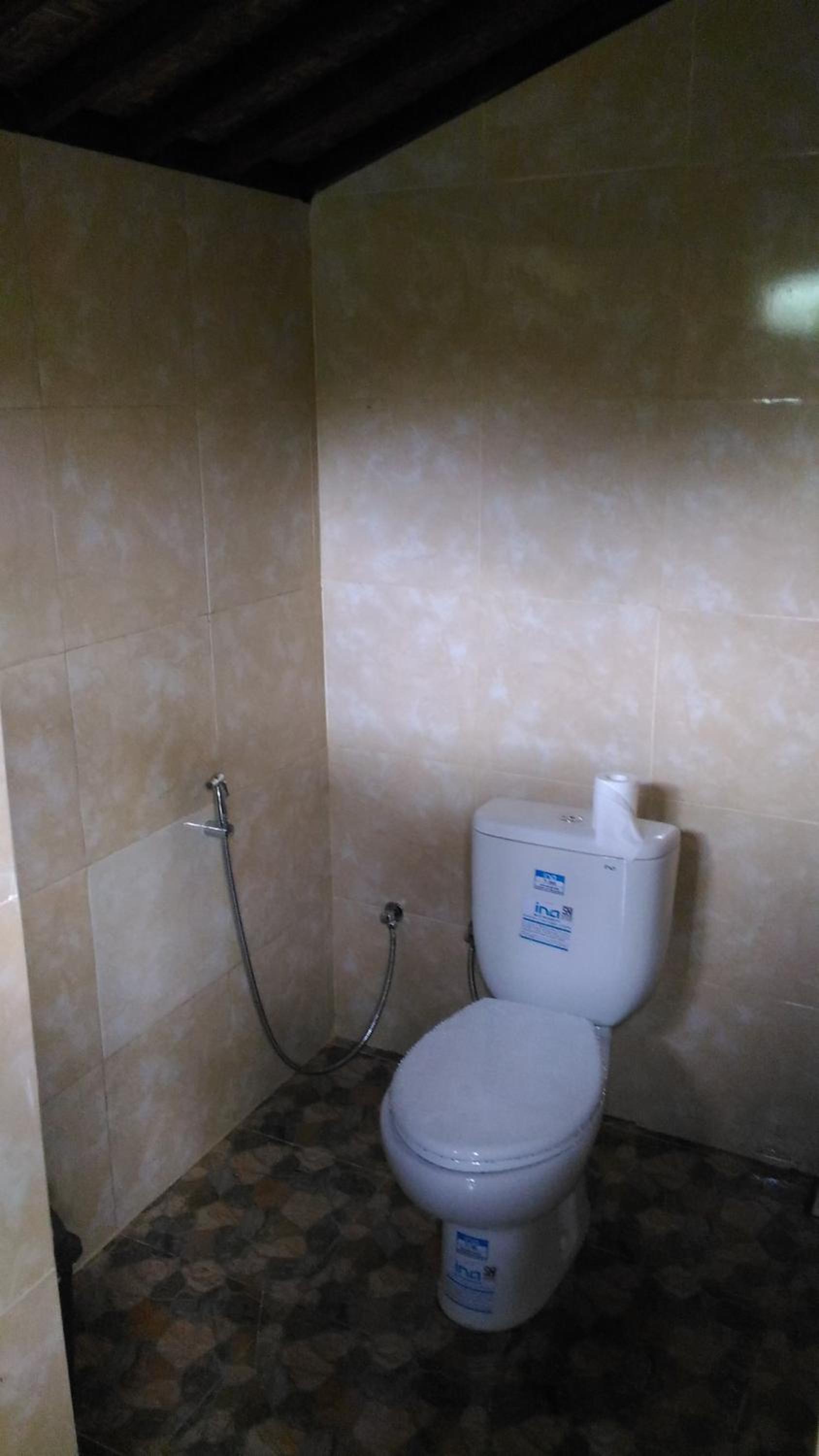 Small Double Room - Photo 12