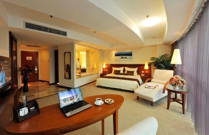 Executive Circle Double Room