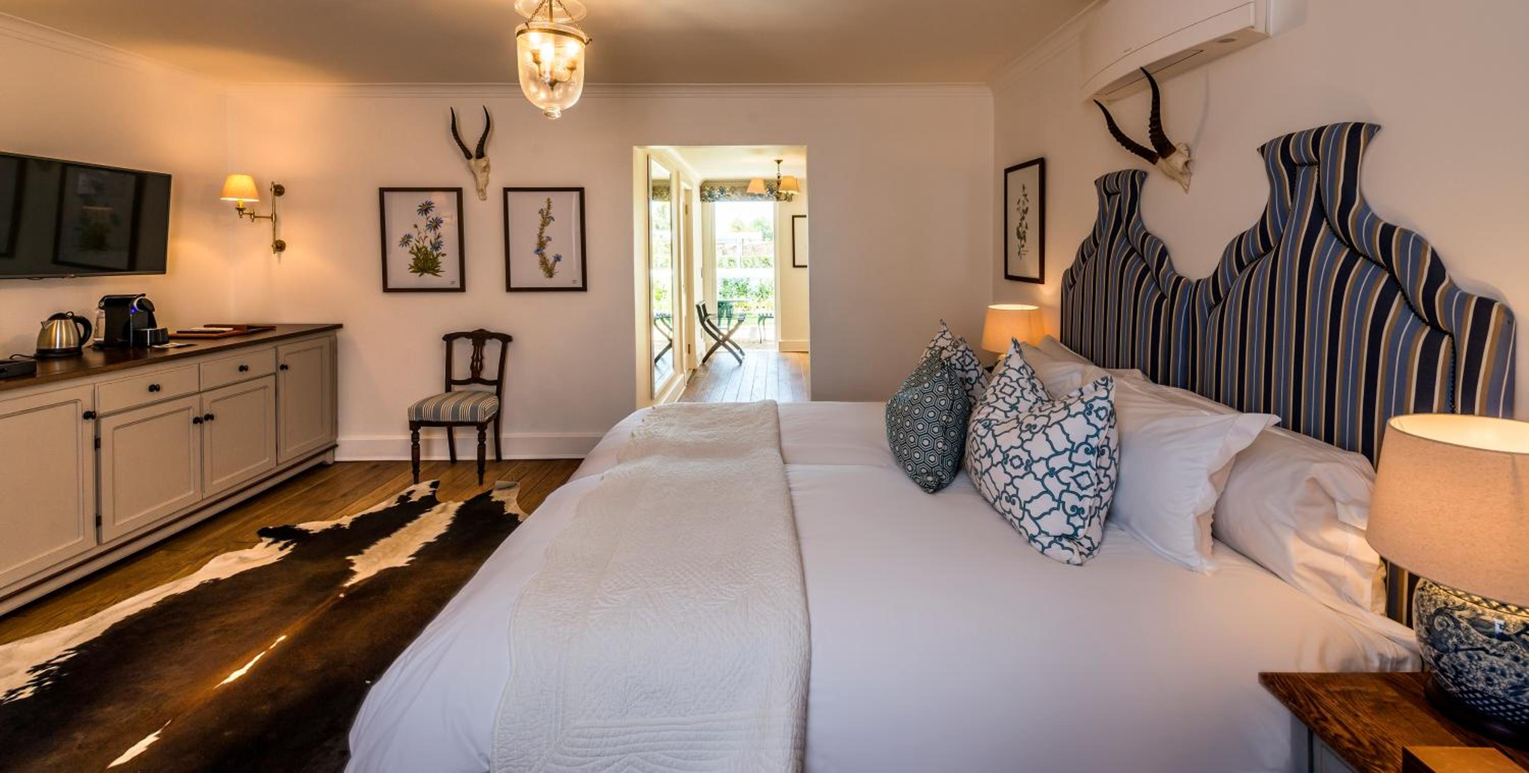 Standard Double or Twin Room photo 2