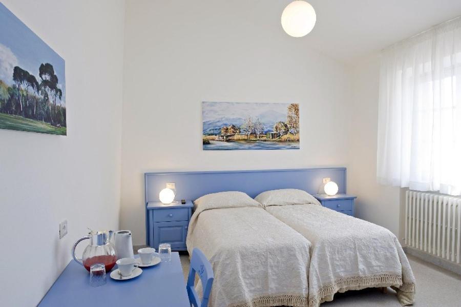 Double or Twin Room - Photo 5