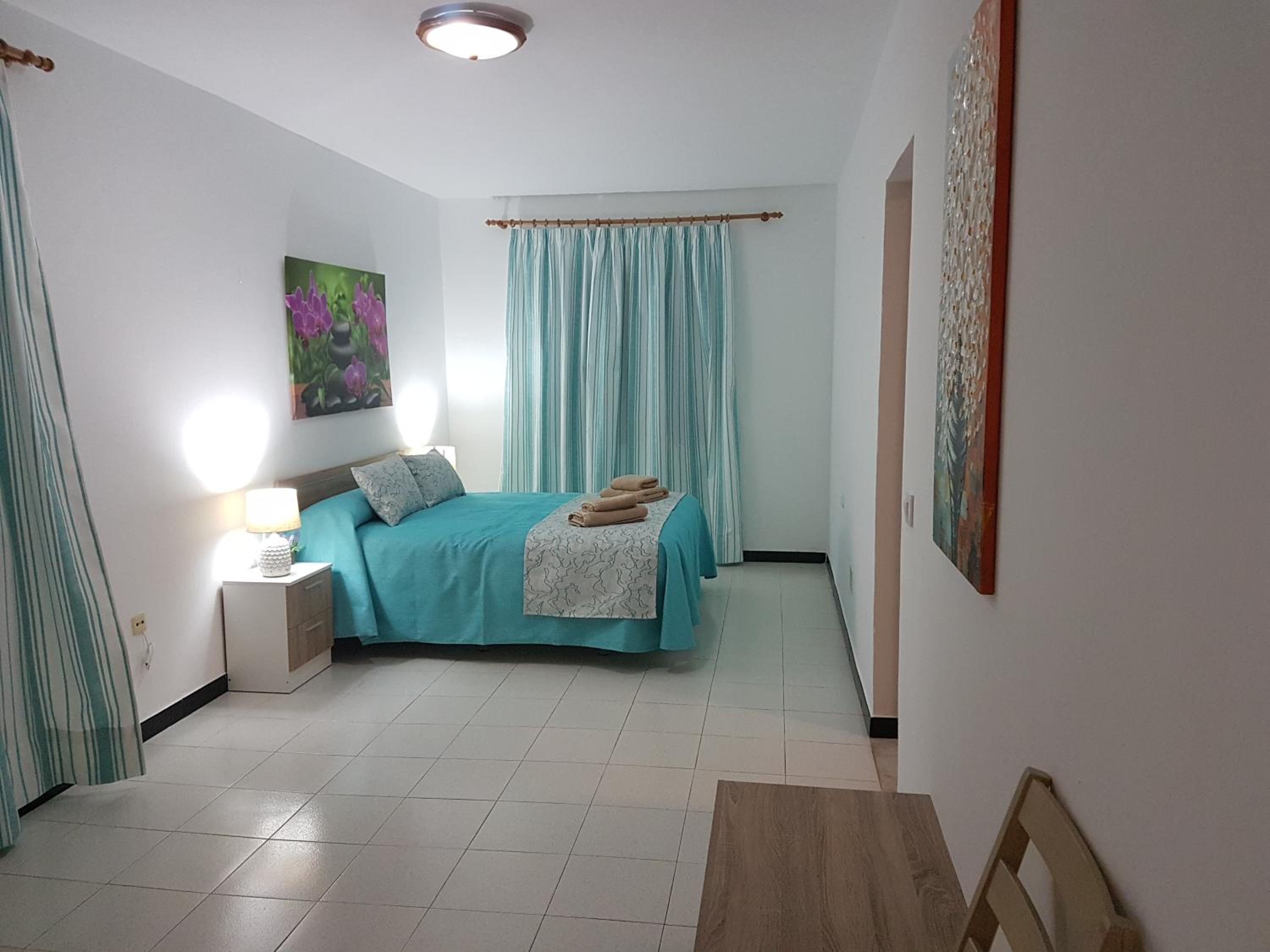Four-Bedroom House photo 2