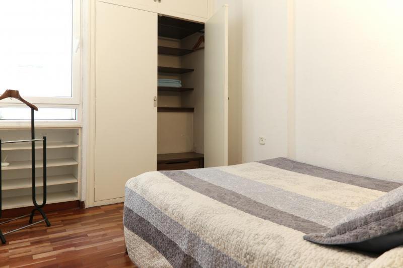 Three-Bedroom Apartment photo 2