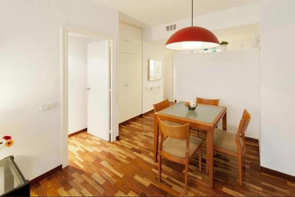 Three-Bedroom Apartment photo 3