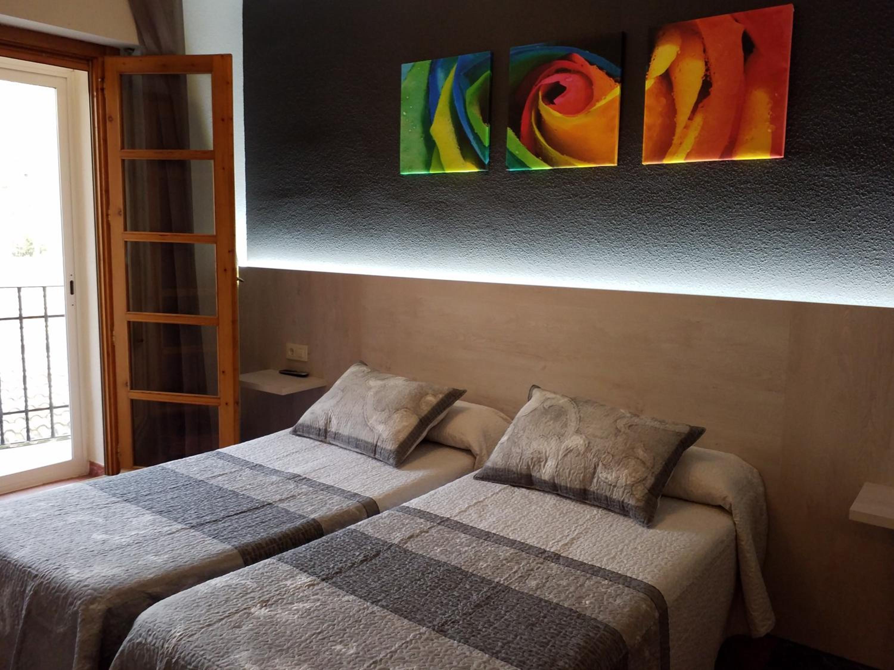 Habitación Estándar con Dos Camas Individuales