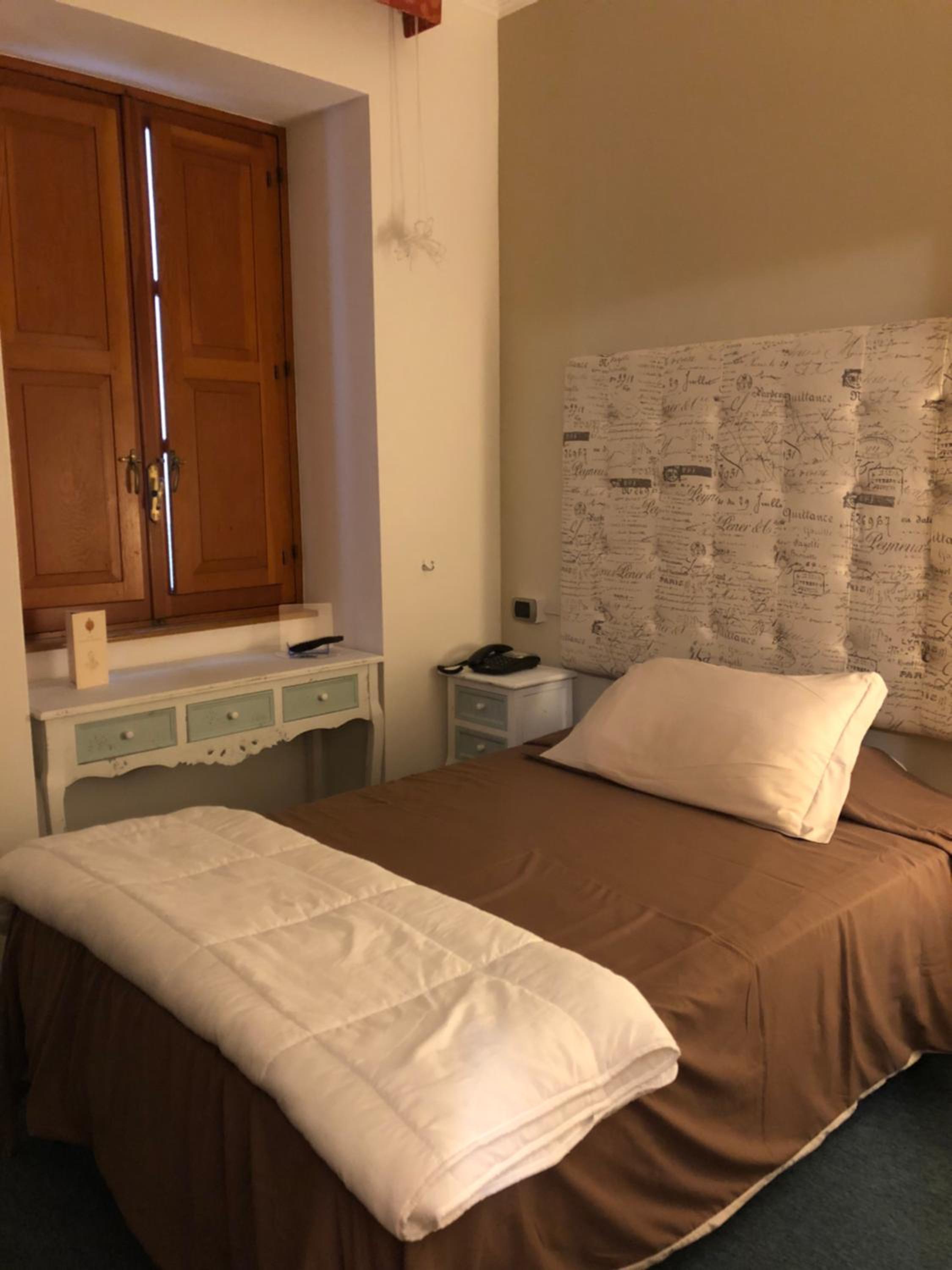 Single Room photo 3