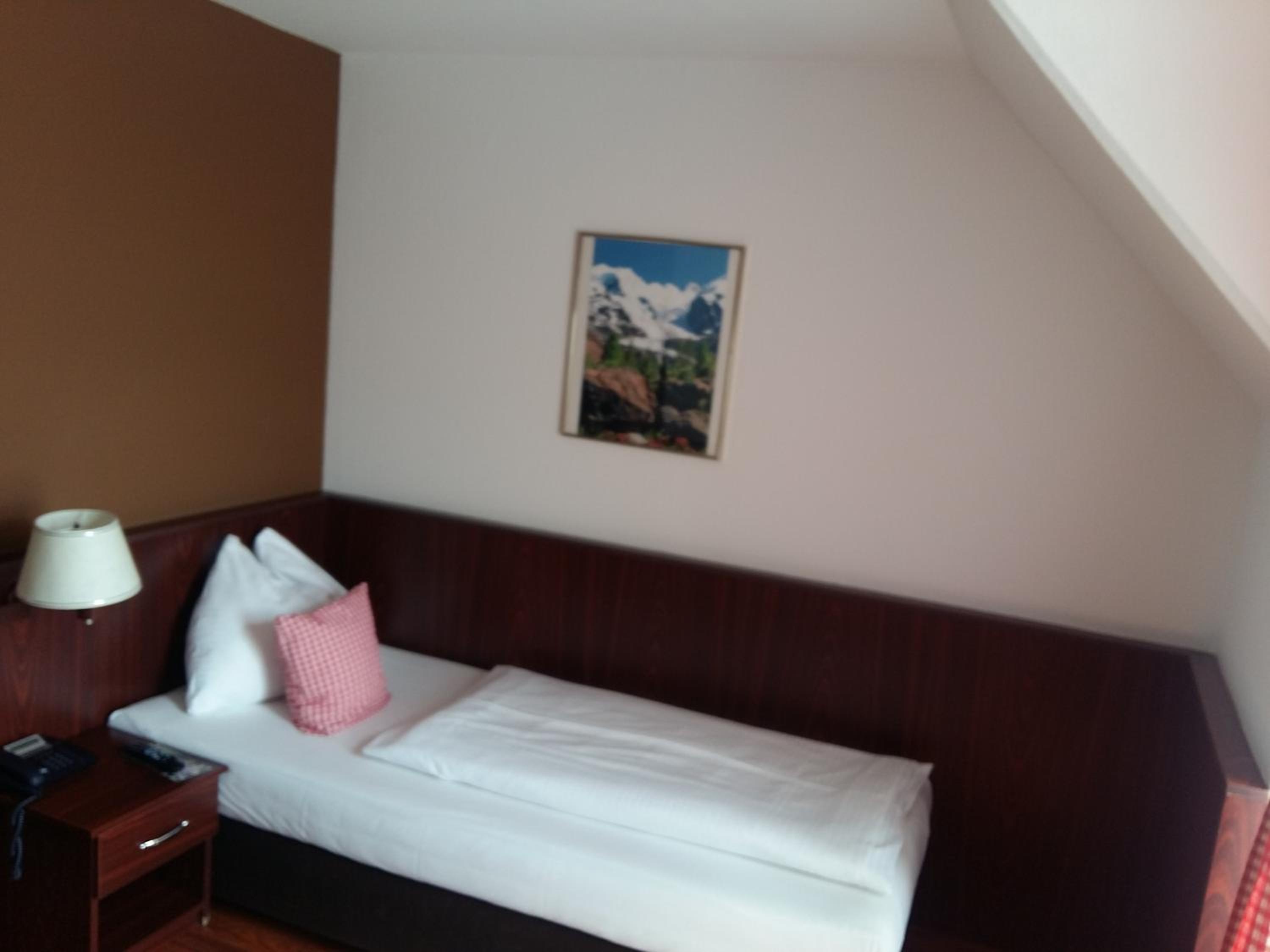 Standard Single Room photo 1