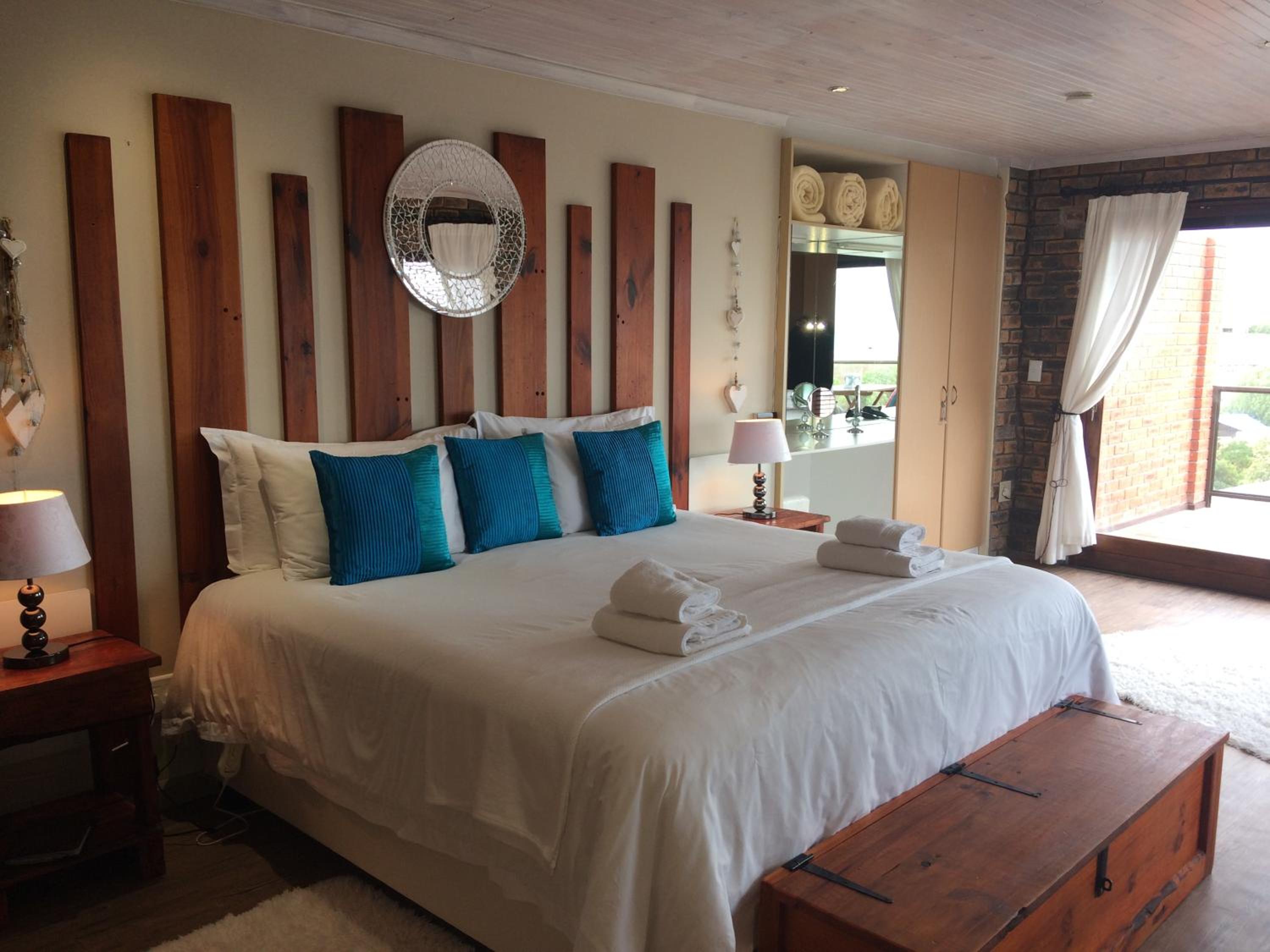 Luxury King Room with Sea View