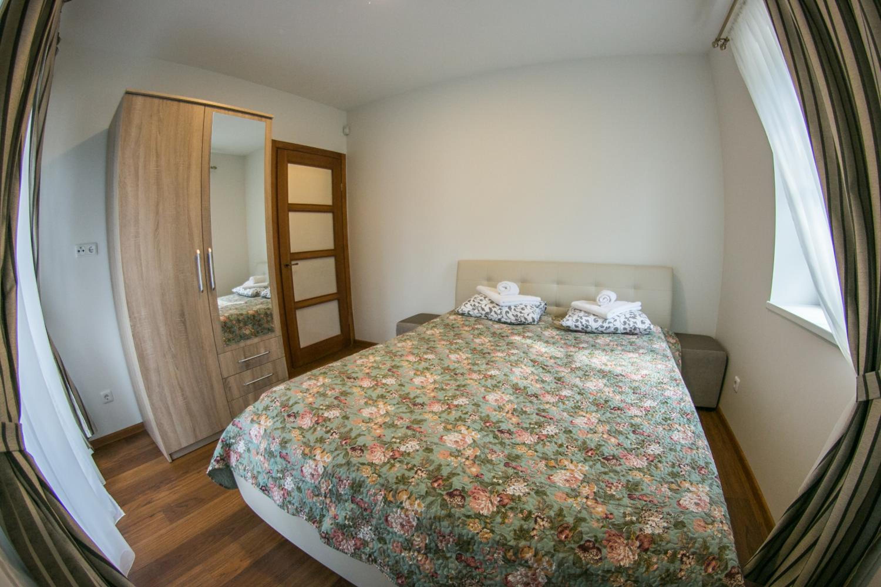 Two-Bedroom Apartment with Balcony photo 1