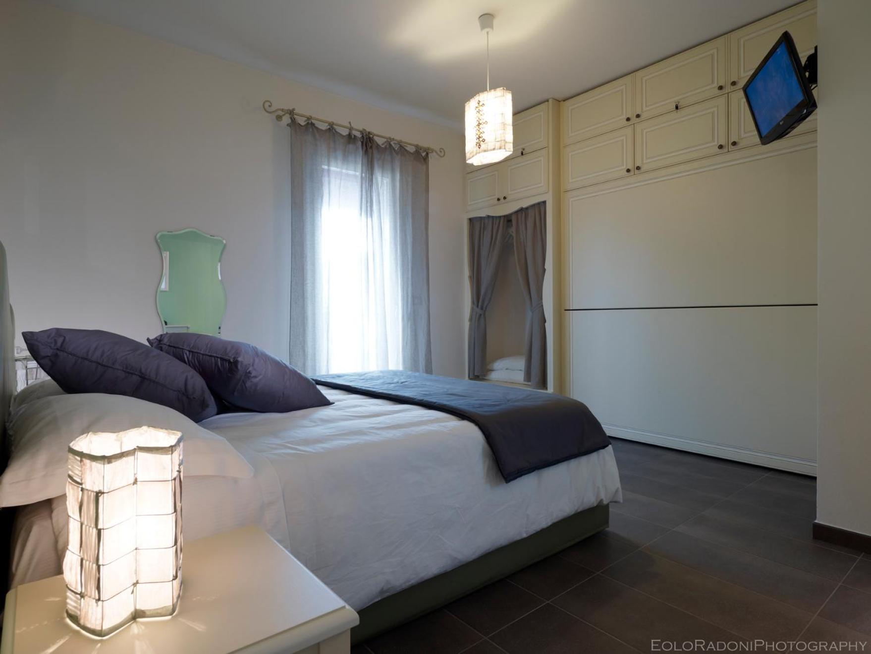 Quadruple Room - Photo 7