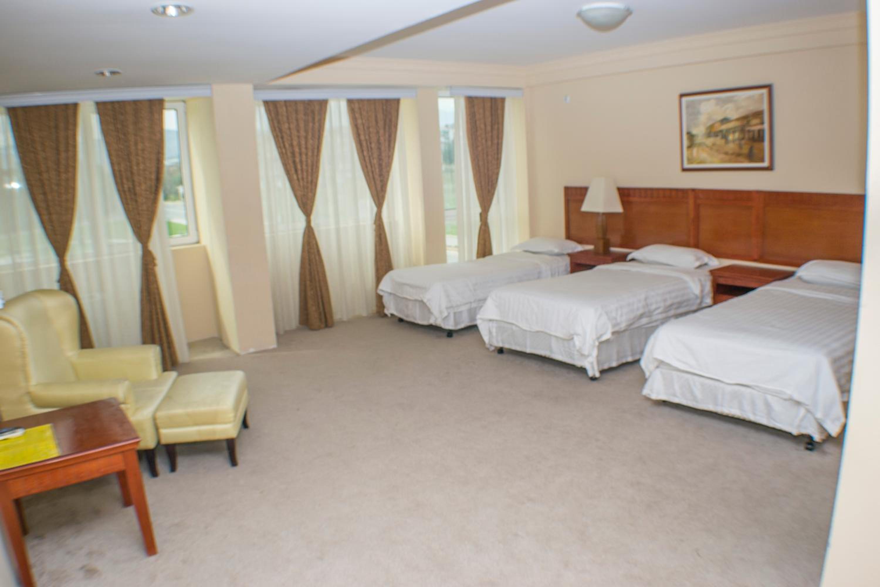 Triple Room
