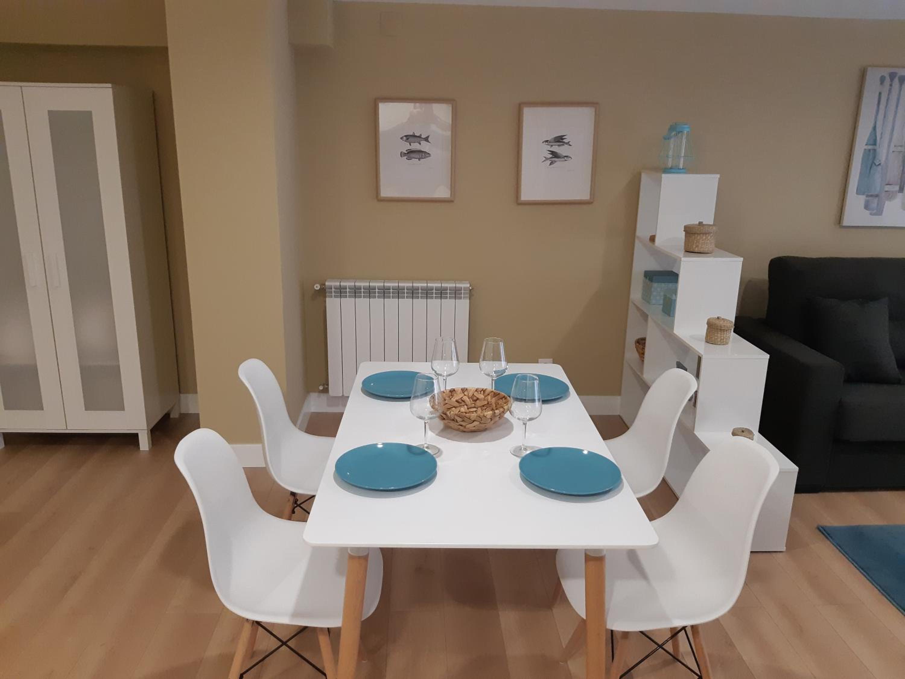 Apartment photo 2