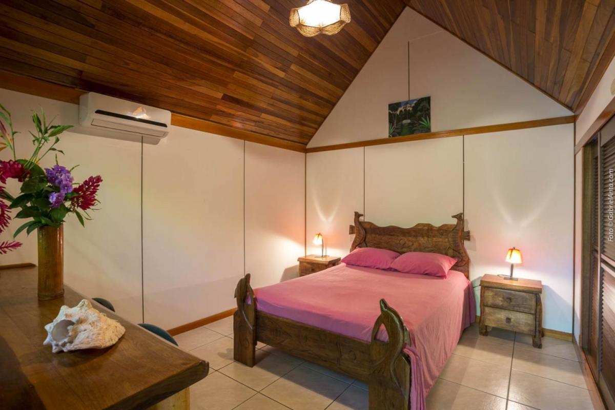 Bungalow Double with Garden View and A/C photo 1
