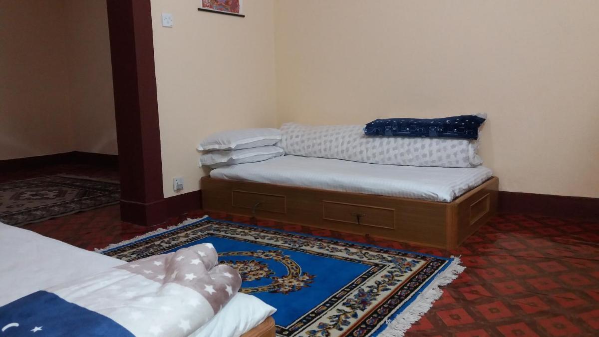 Double Room with Extra Bed photo 1