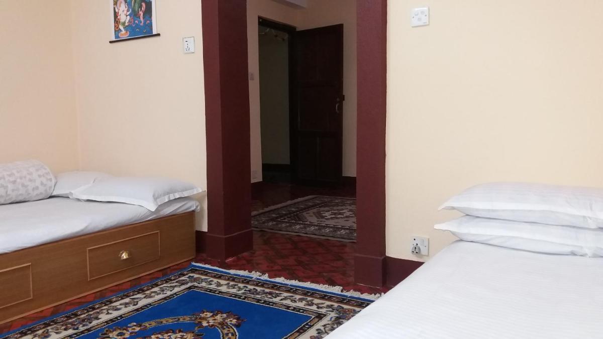 Double Room with Extra Bed photo 2