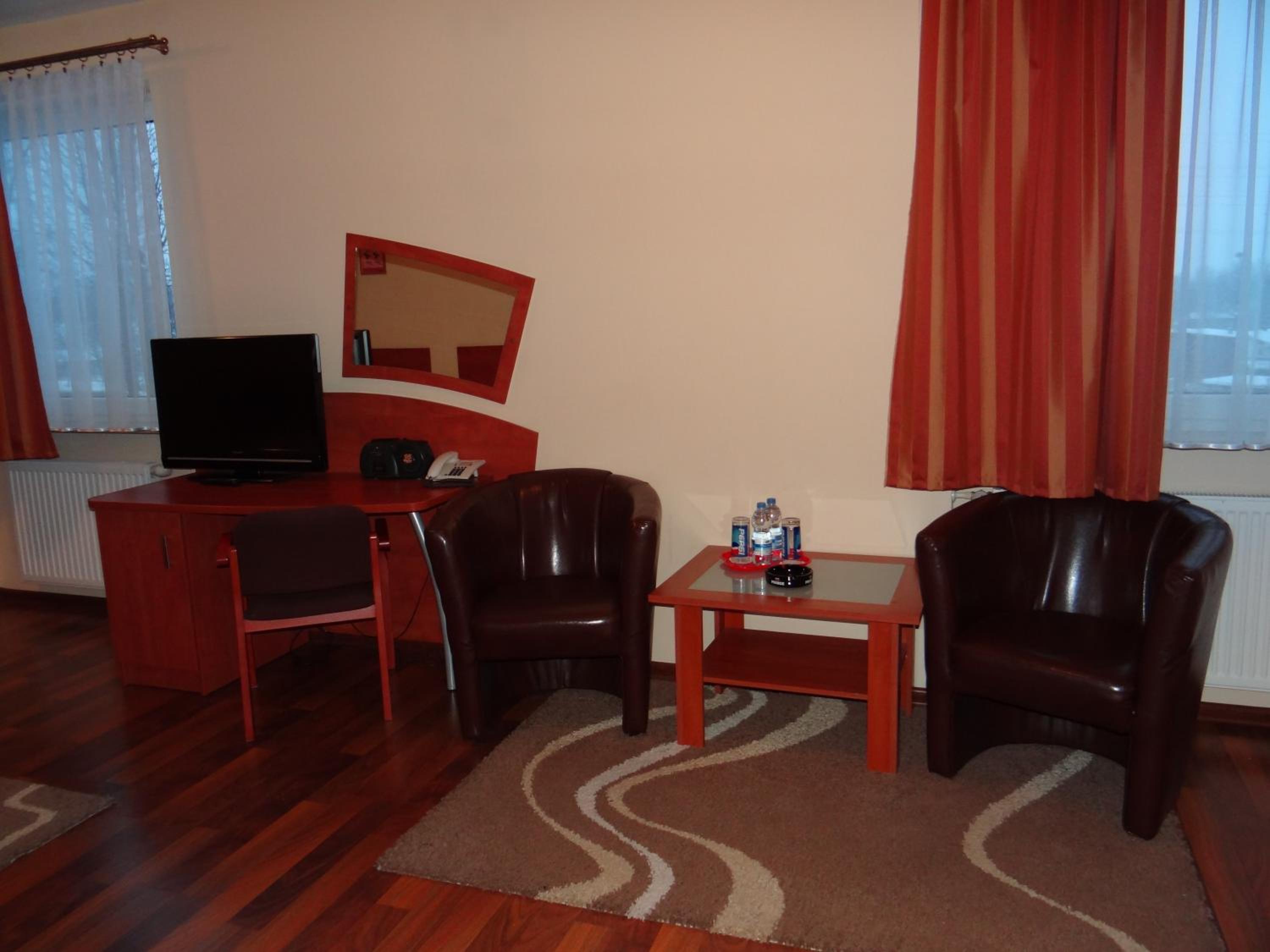 Double or Twin Room photo 2
