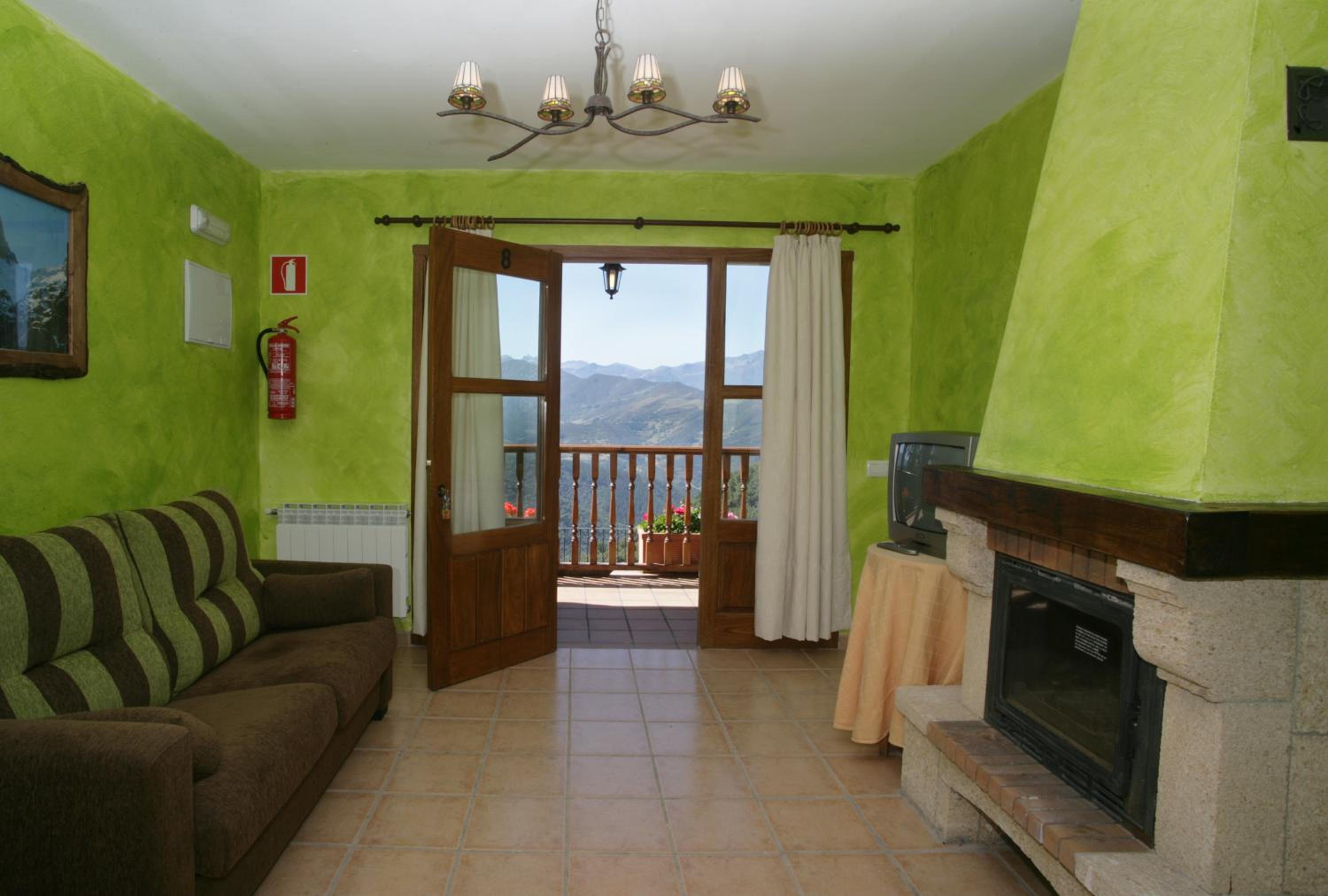 One-Bedroom Apartment - Disabilty Access photo 2