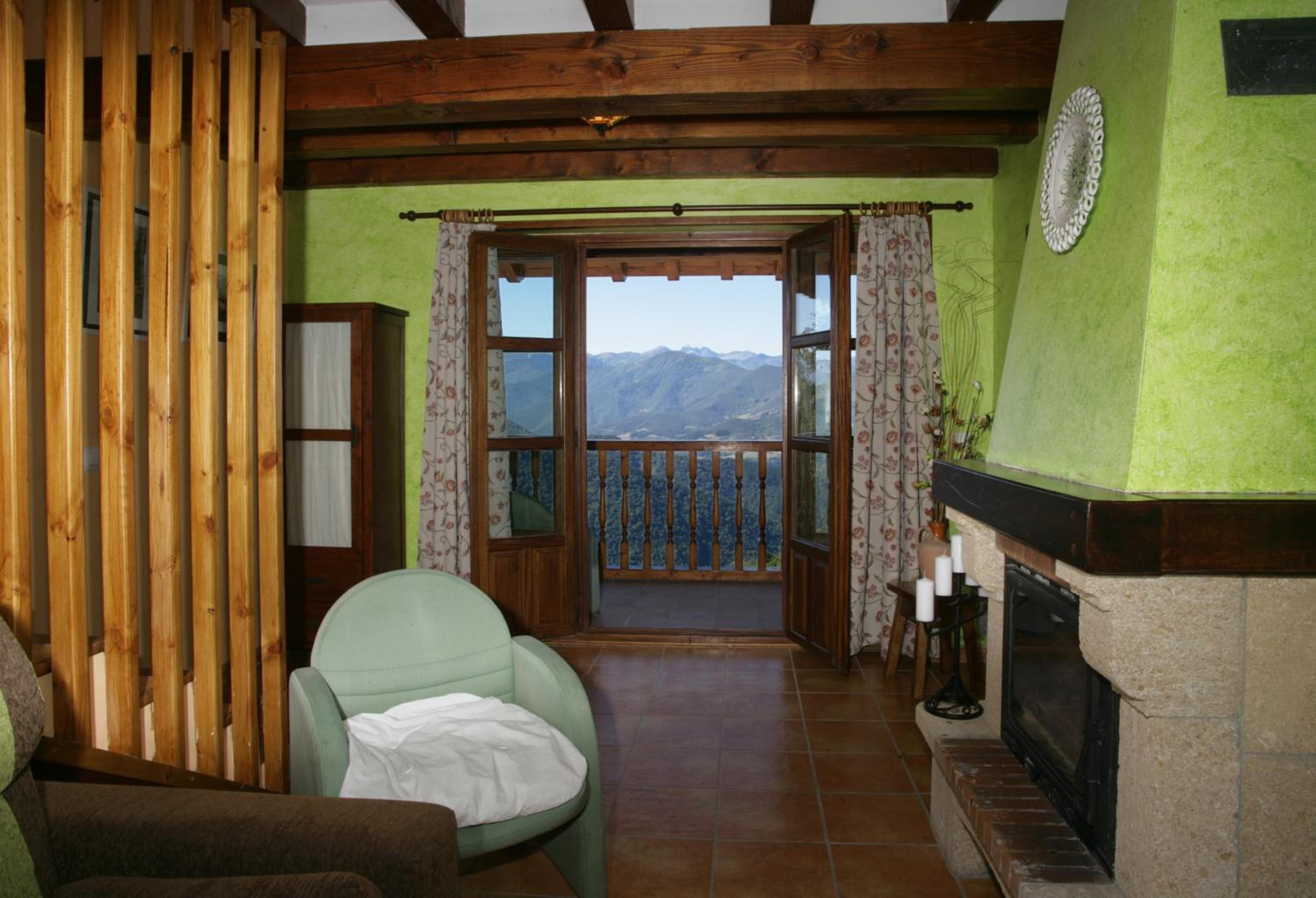 Three-Bedroom Apartment (6 Adults) photo 3